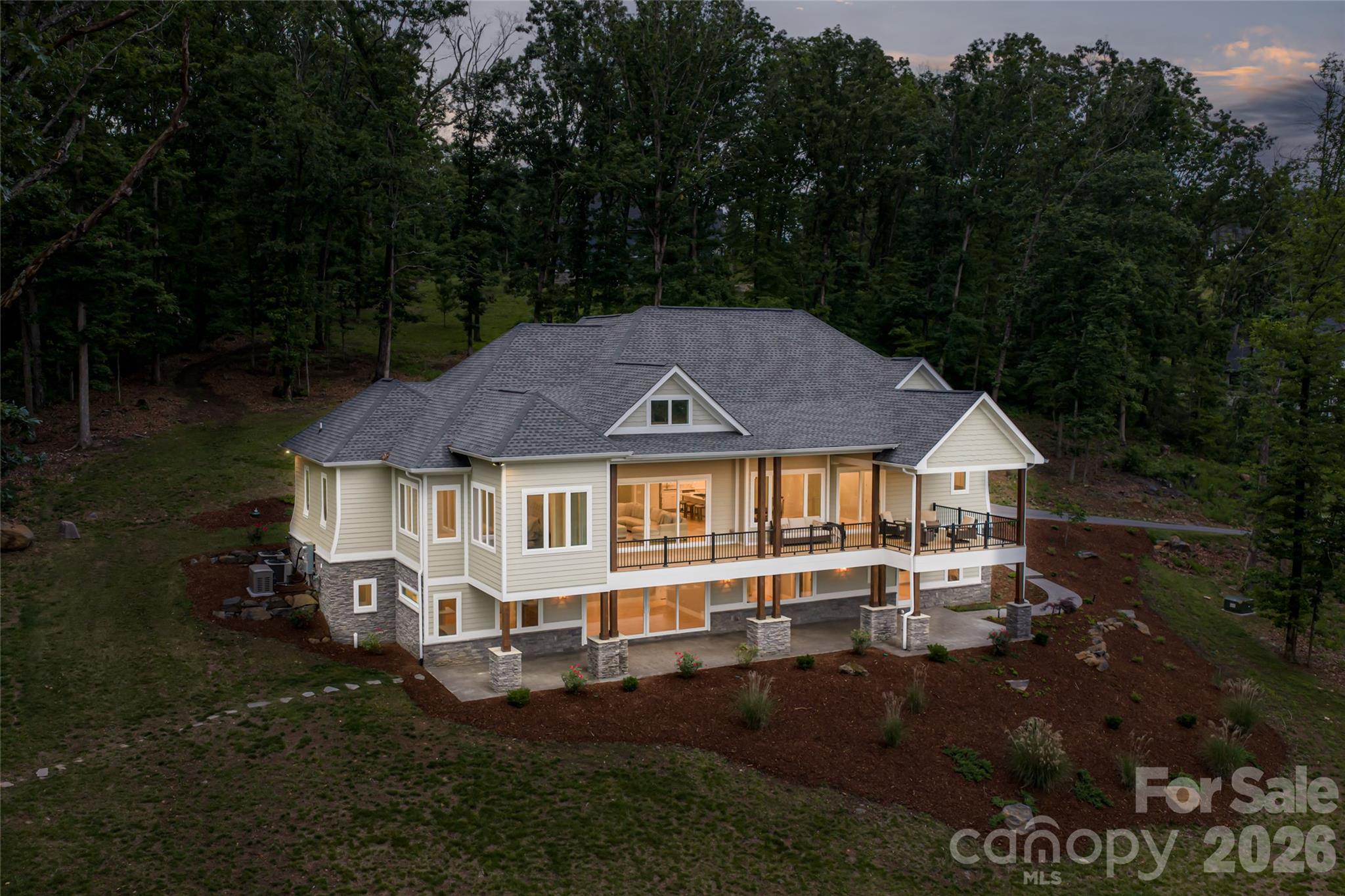 128 Saddle Ridge Drive — Alexander