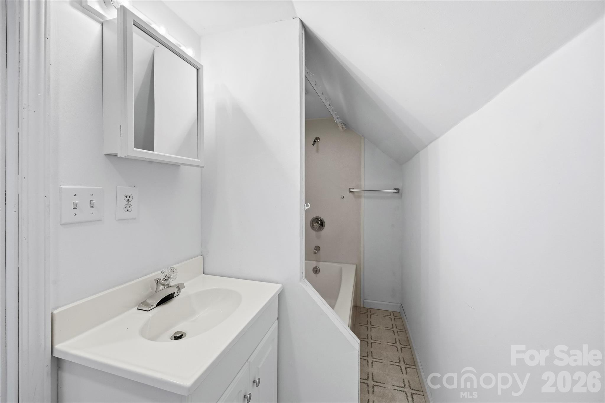 4413 Gentry Lane — York
