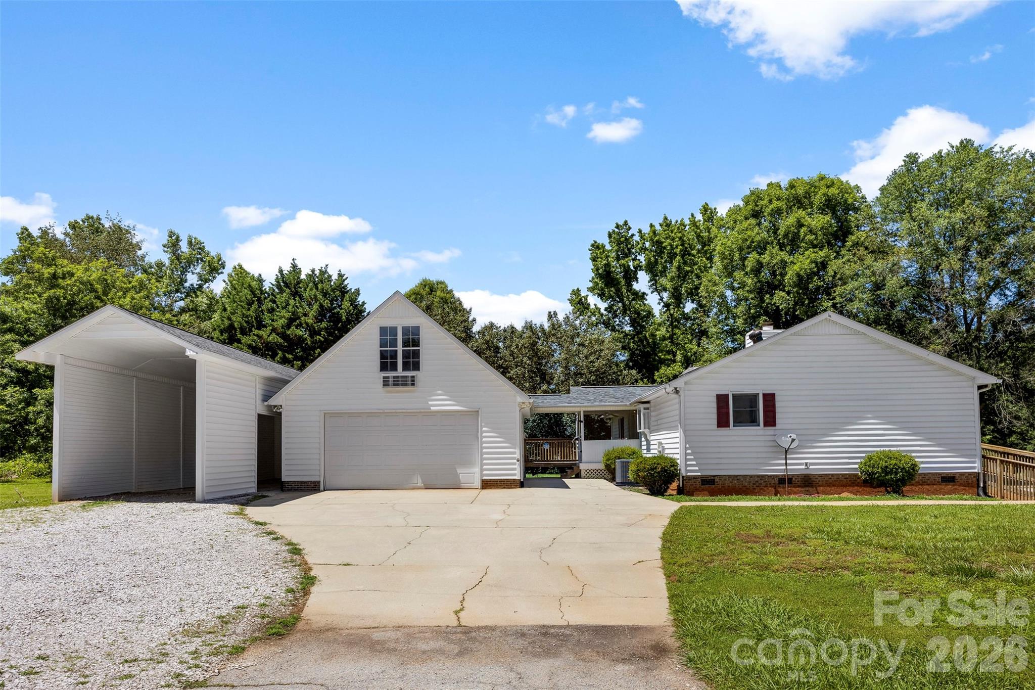 4413 Gentry Lane — York