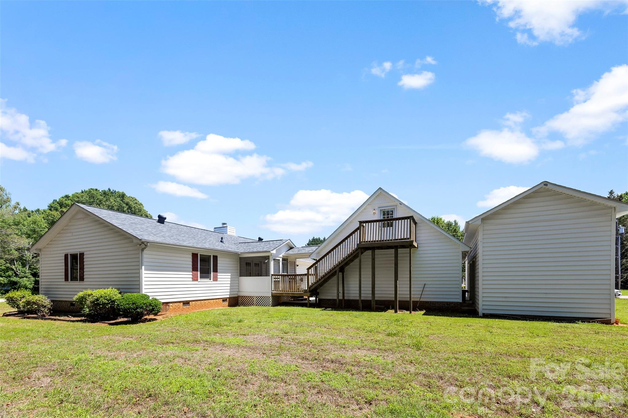 4413 Gentry Lane — York