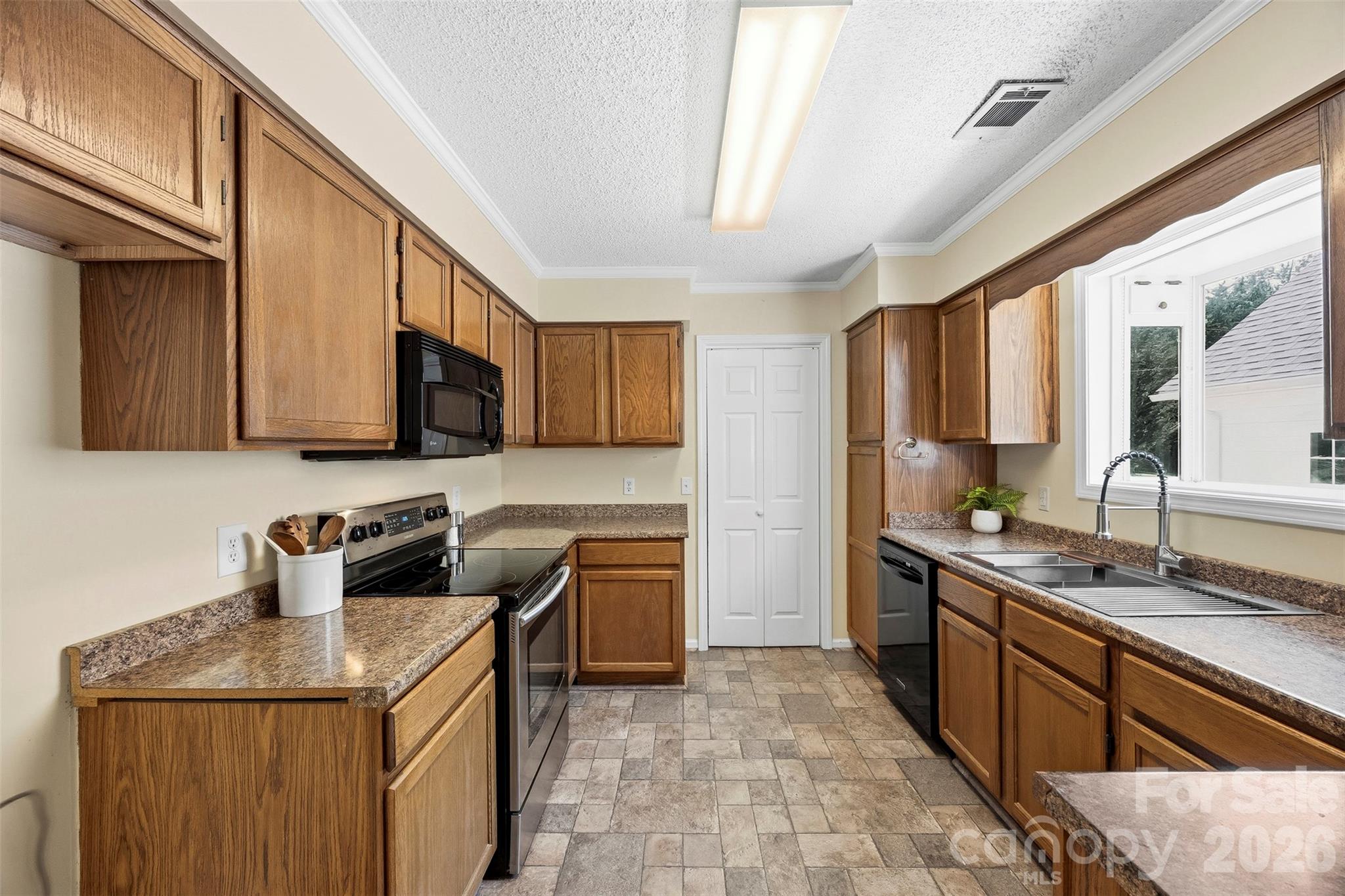 4413 Gentry Lane — York