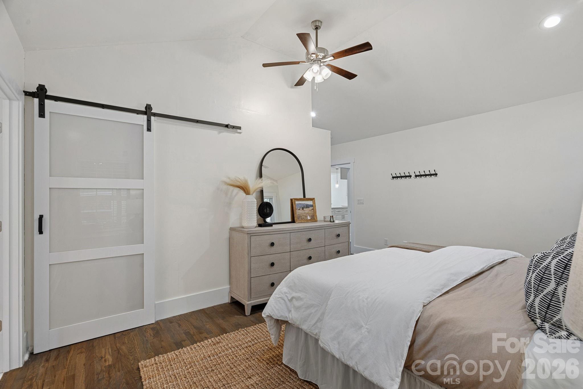 7110 Rockcliff Court — Charlotte