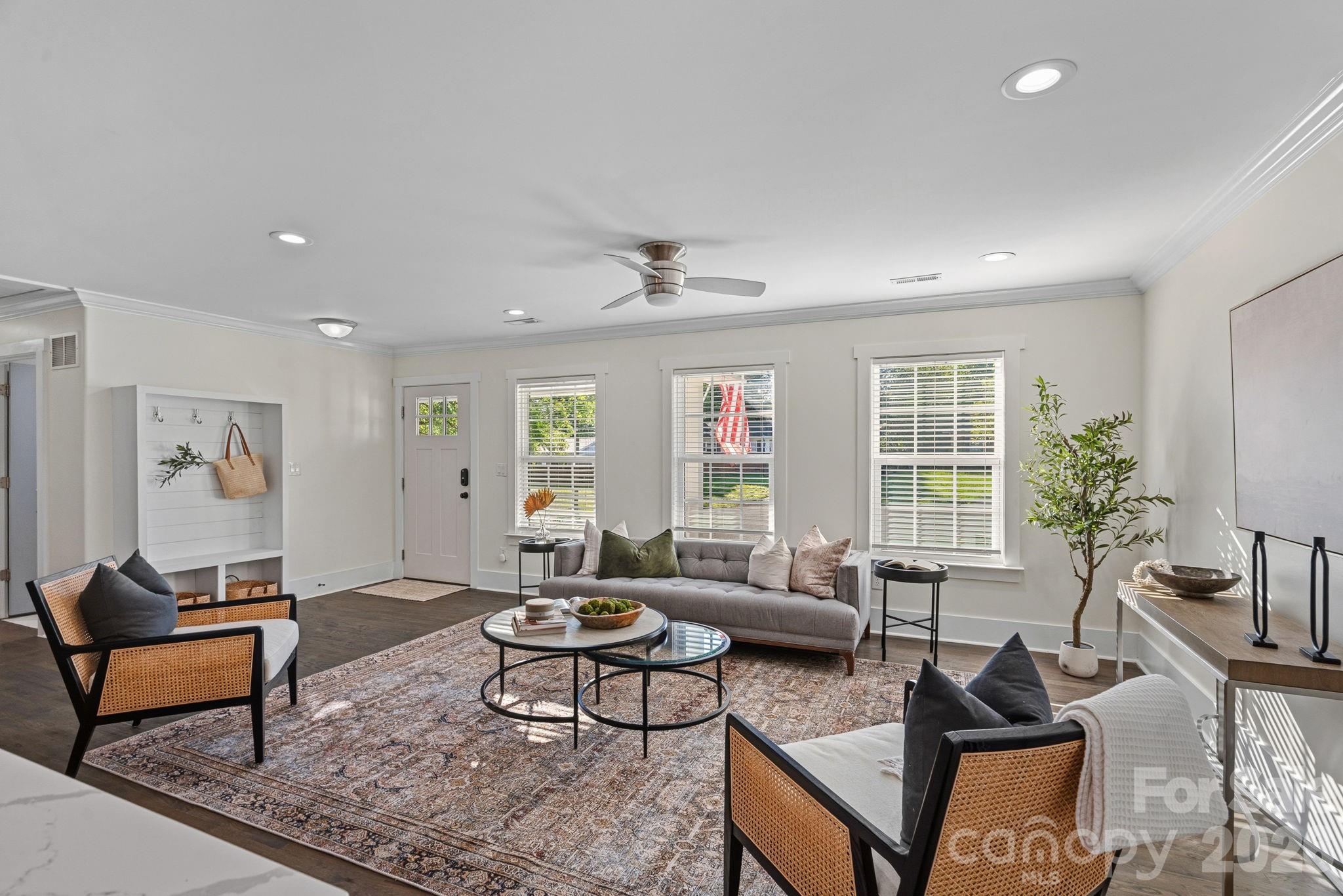 7110 Rockcliff Court — Charlotte