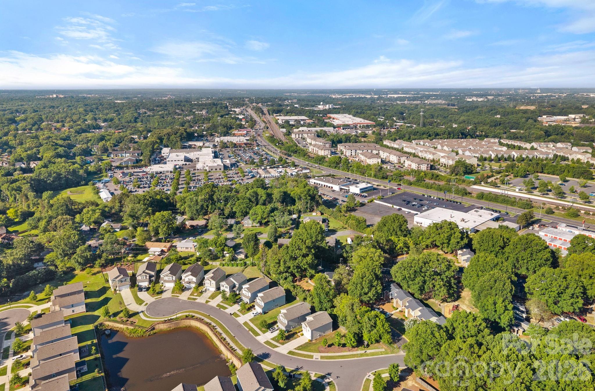 7110 Rockcliff Court — Charlotte