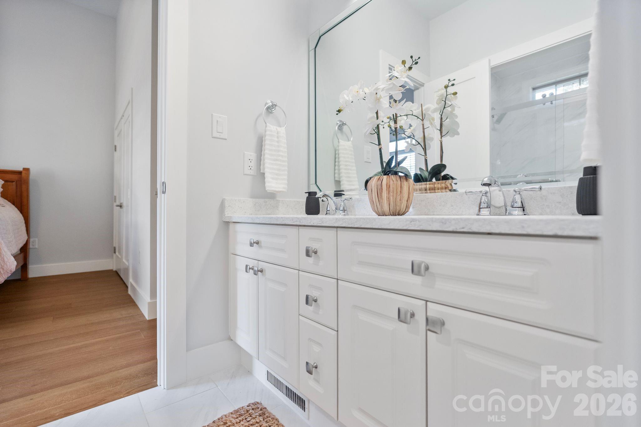 526 Ballymote Court — Matthews