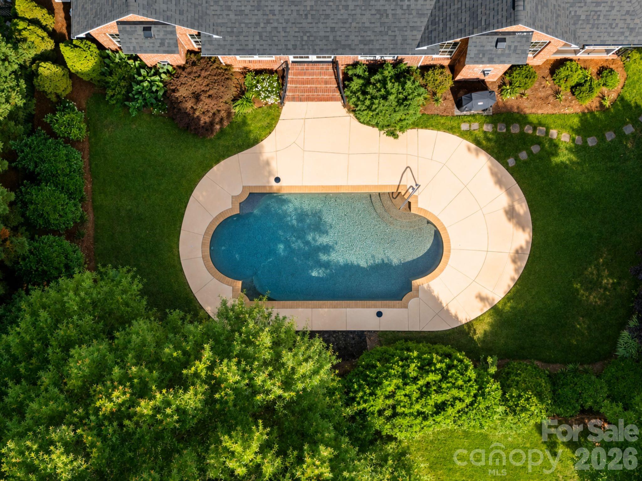526 Ballymote Court — Matthews
