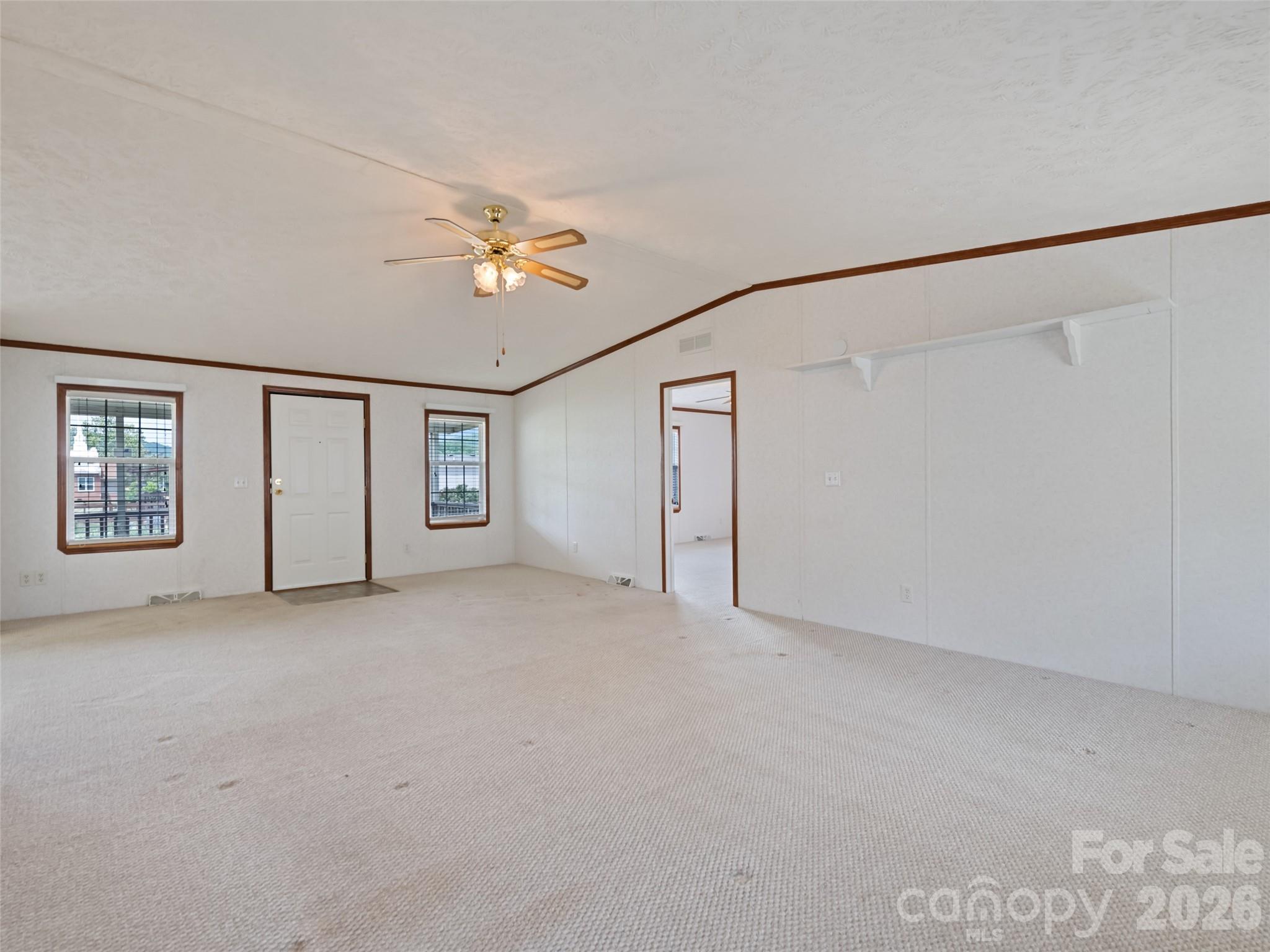 25 Lester Lane — Waynesville