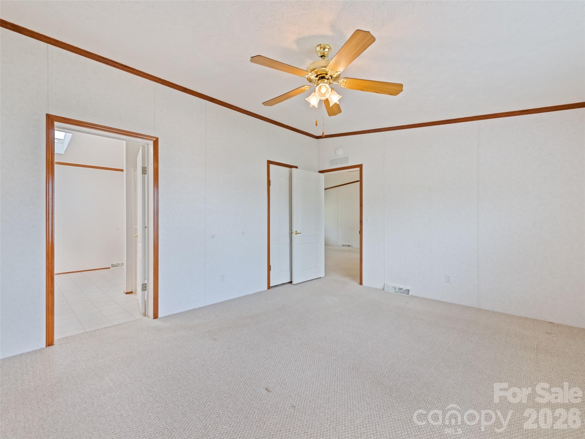 25 Lester Lane — Waynesville