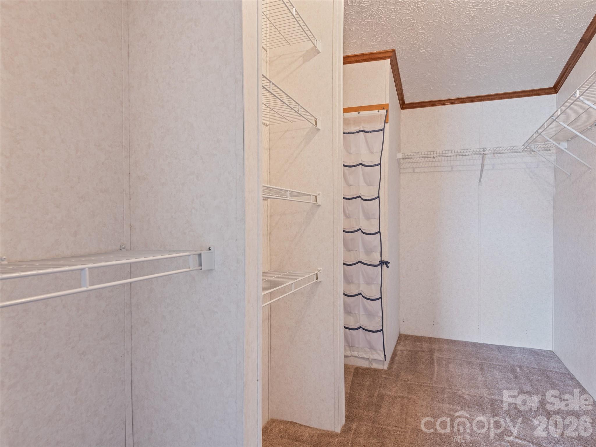 25 Lester Lane — Waynesville
