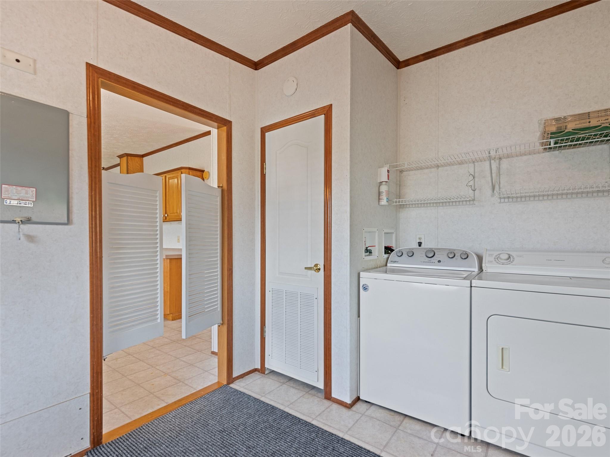 25 Lester Lane — Waynesville