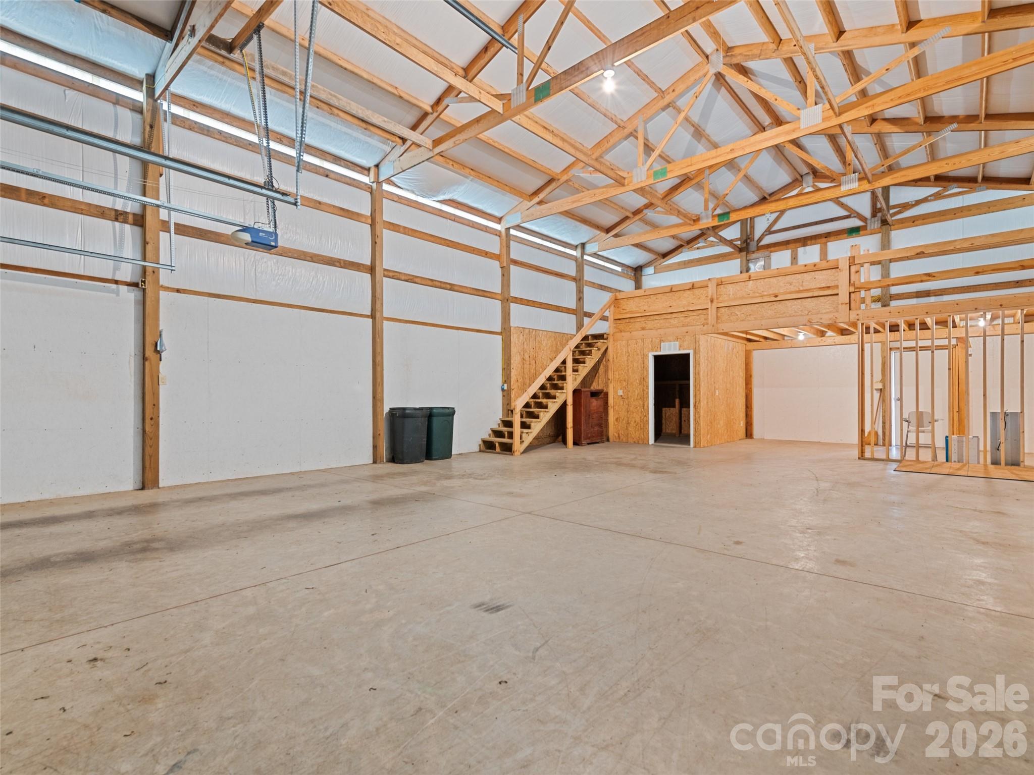 25 Lester Lane — Waynesville