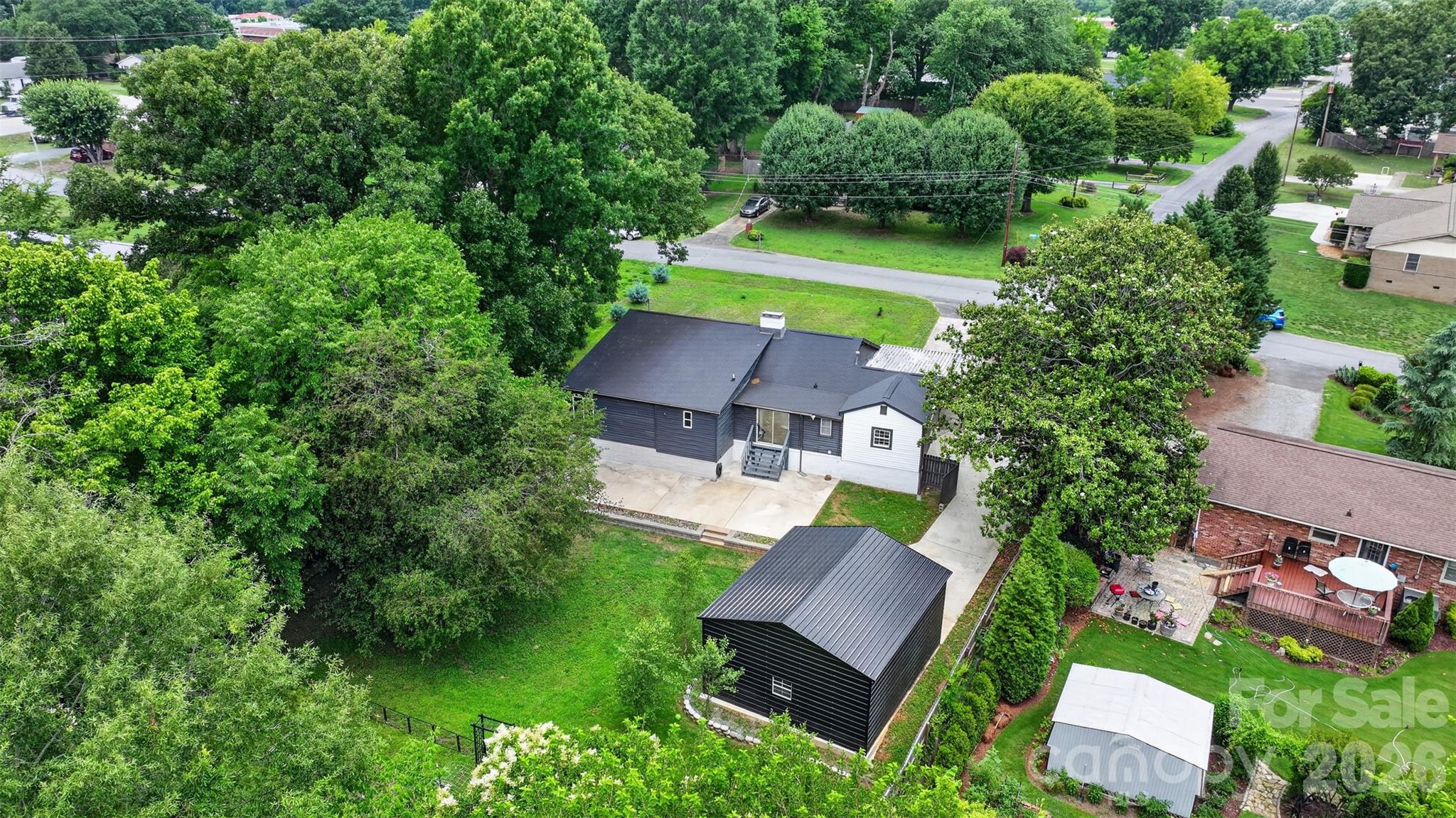2432 Oakwood Circle — Rock Hill