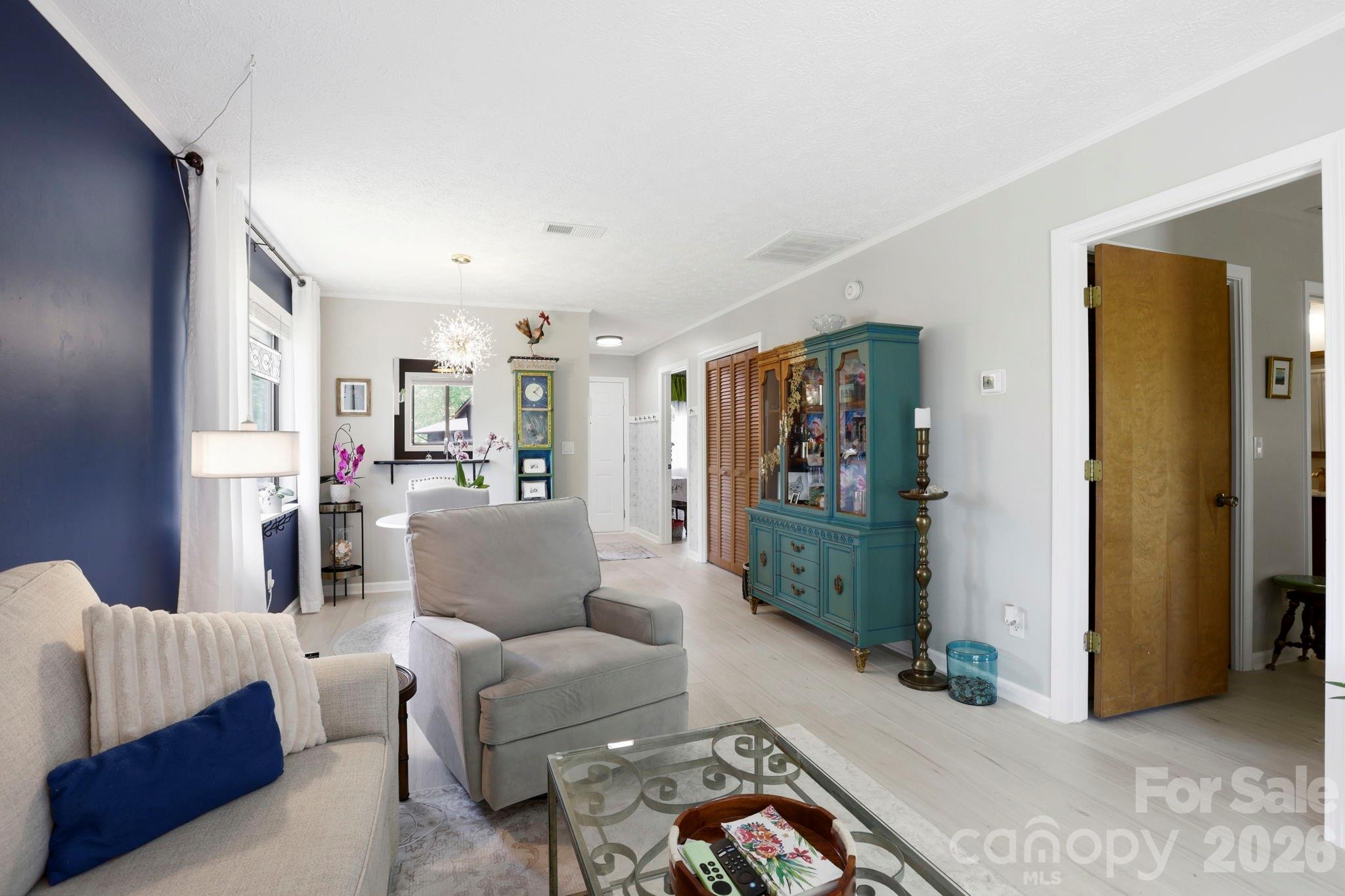 581 Courtwood Lane #4 — Hendersonville