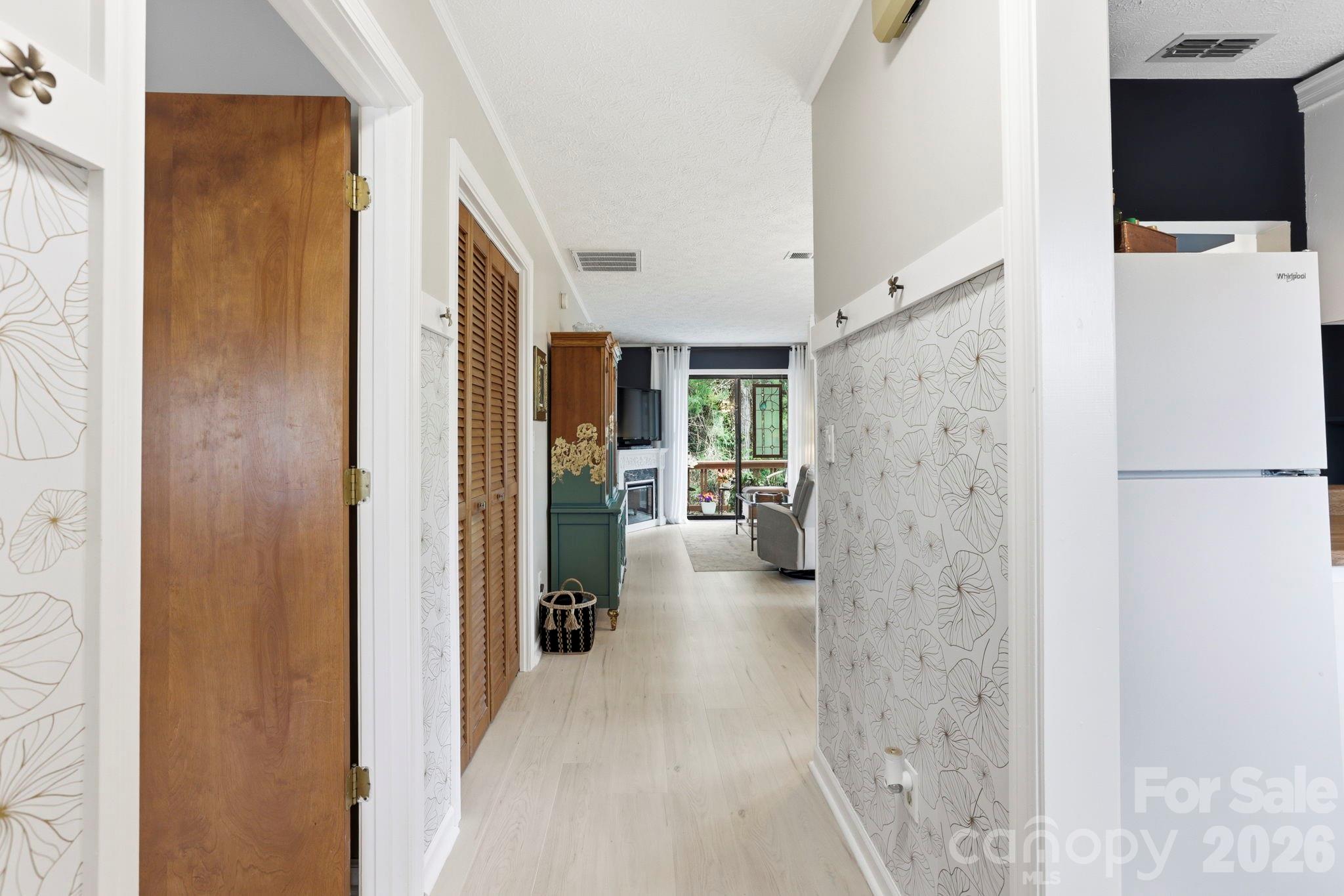 581 Courtwood Lane #4 — Hendersonville
