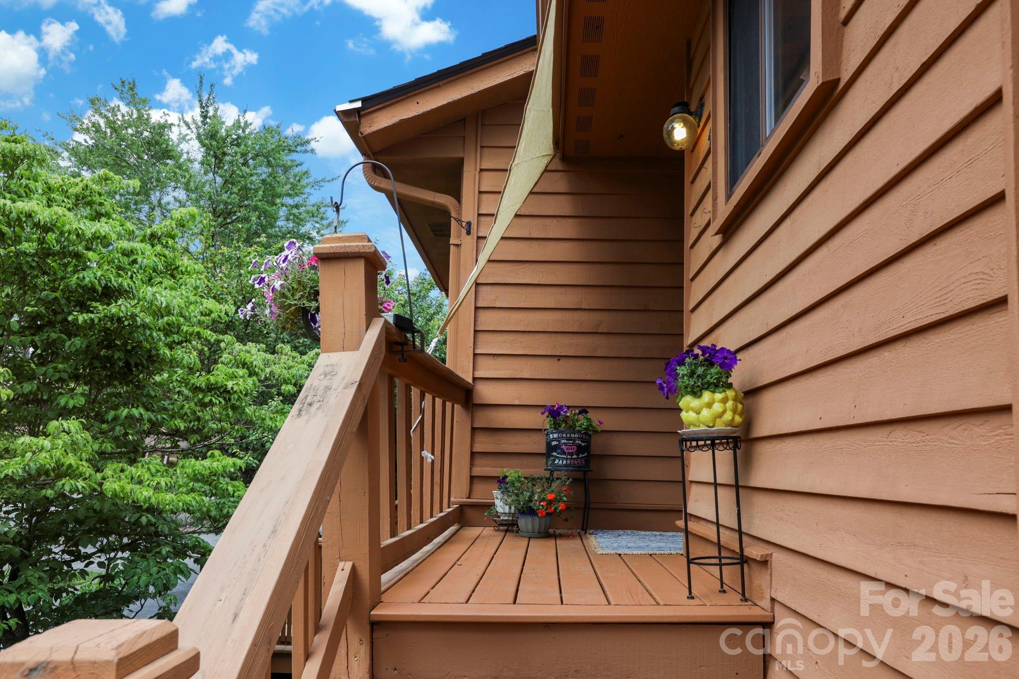 581 Courtwood Lane #4 — Hendersonville