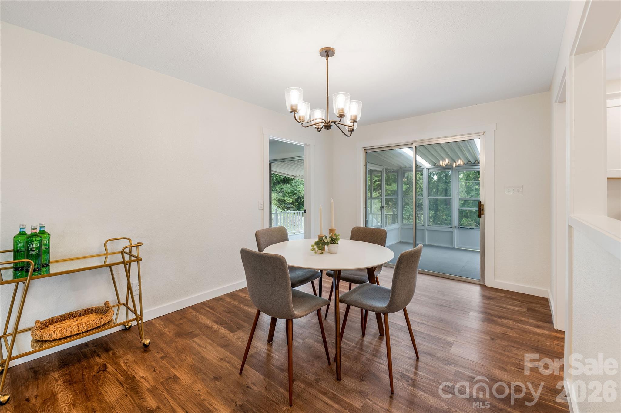 209 View Street — Asheville