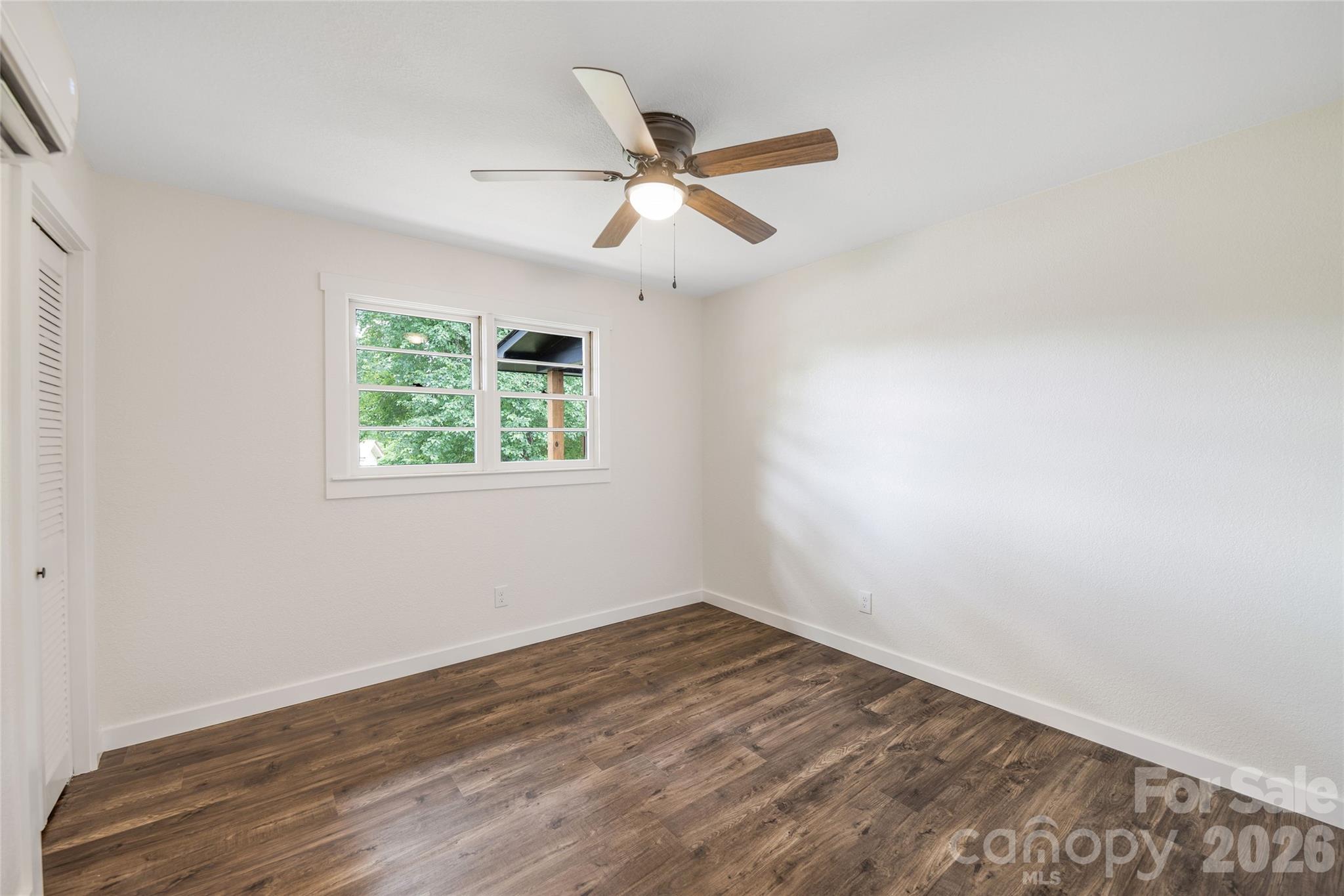 209 View Street — Asheville