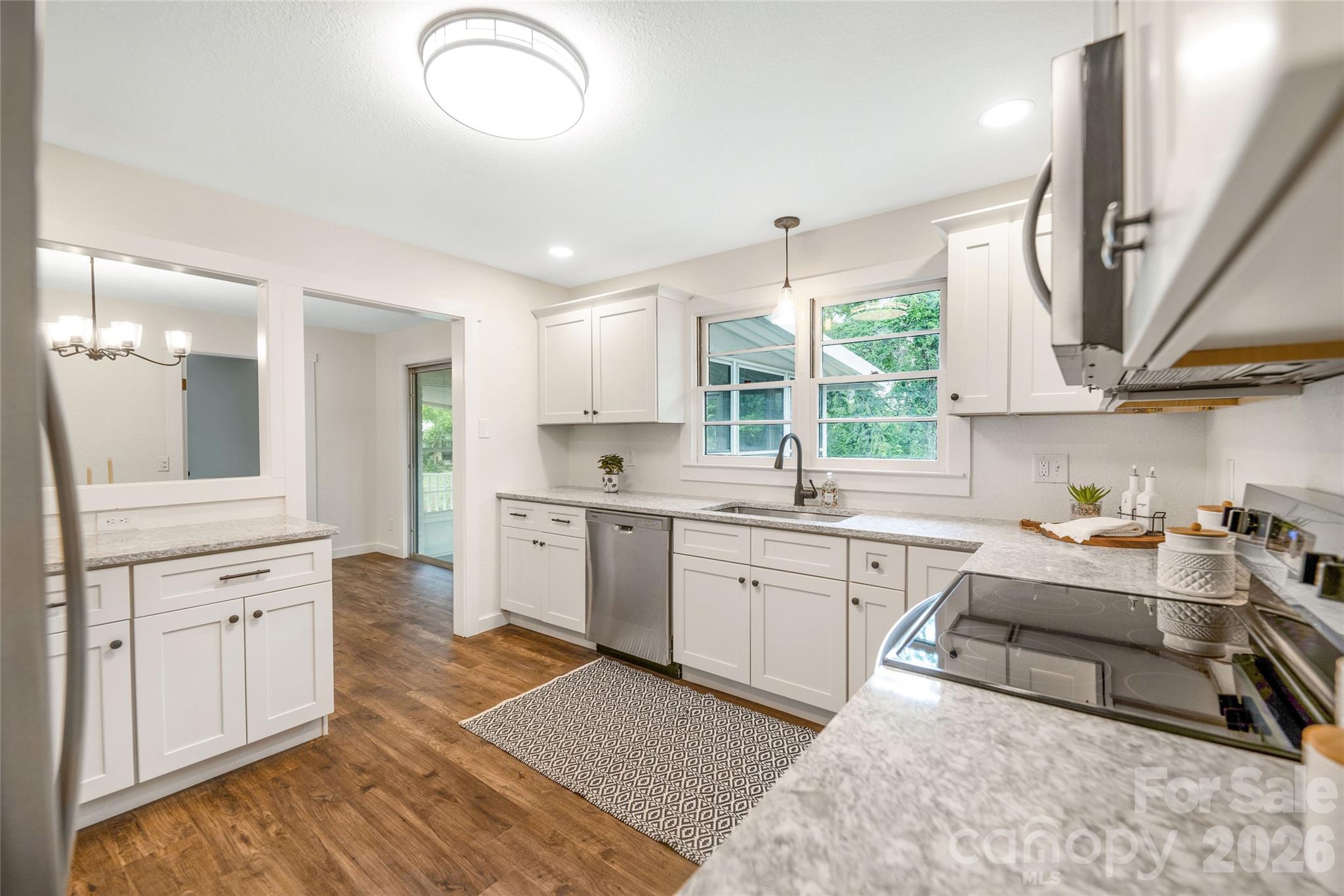 209 View Street — Asheville