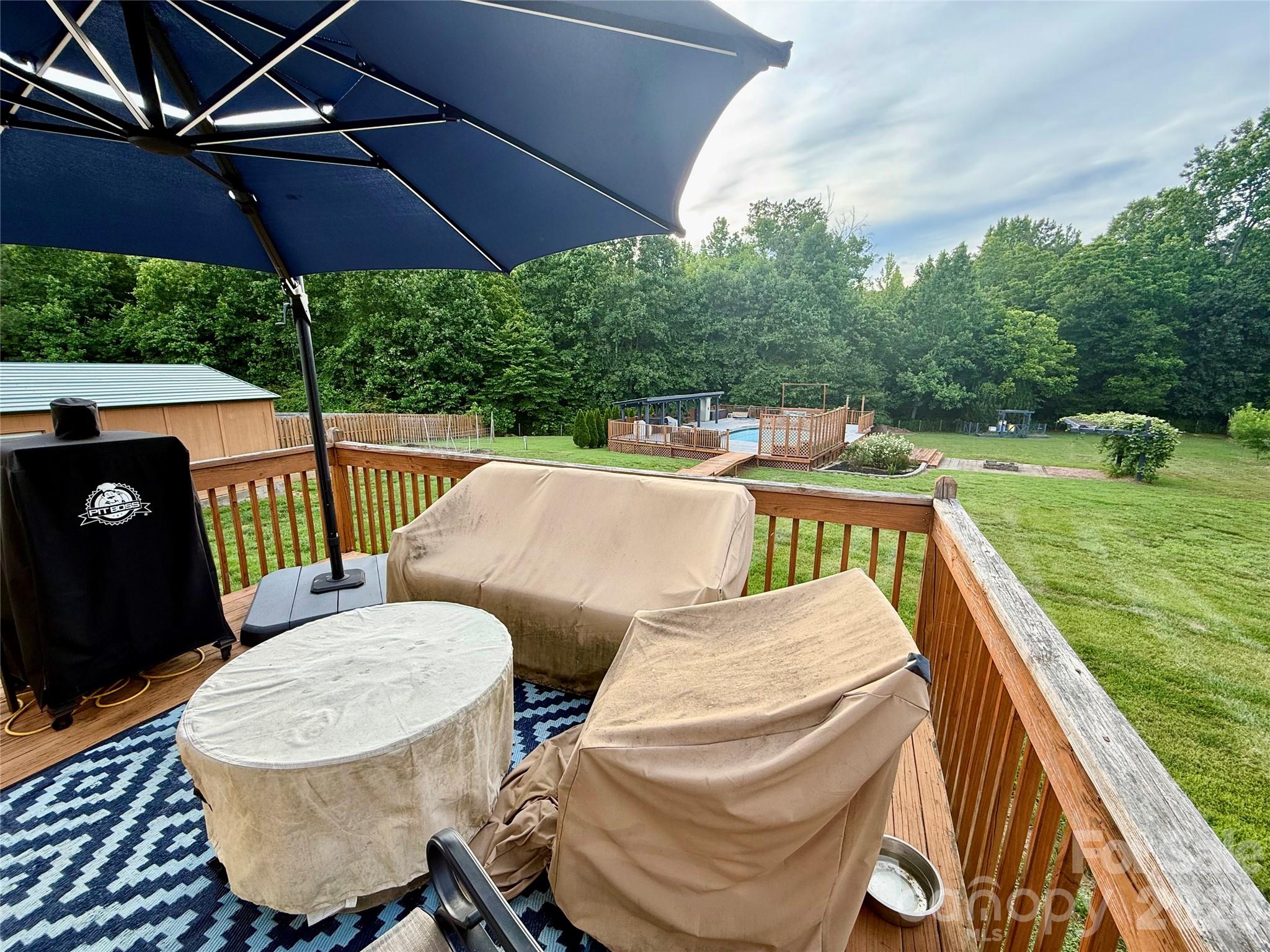 5700 Aspiran Drive — Catawba