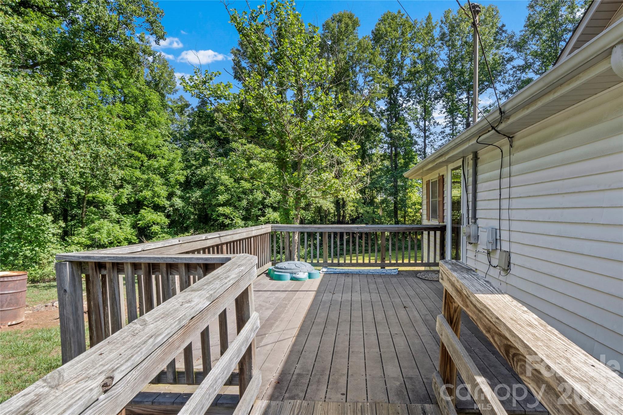271 Little Ridge Road — Moravian Falls