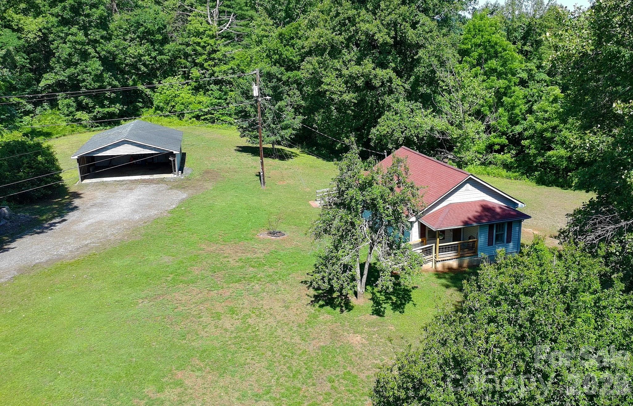 271 Little Ridge Road — Moravian Falls