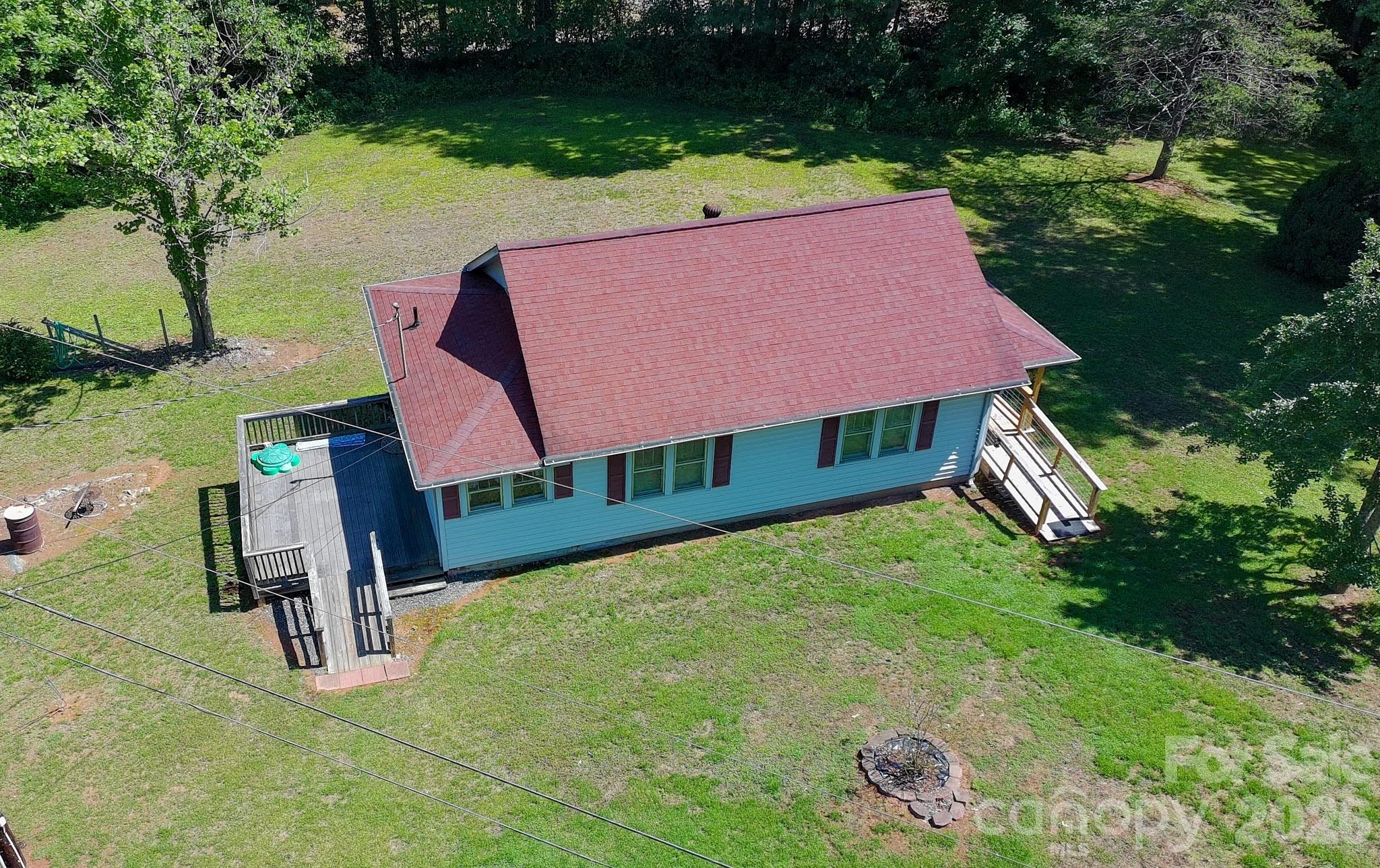 271 Little Ridge Road — Moravian Falls