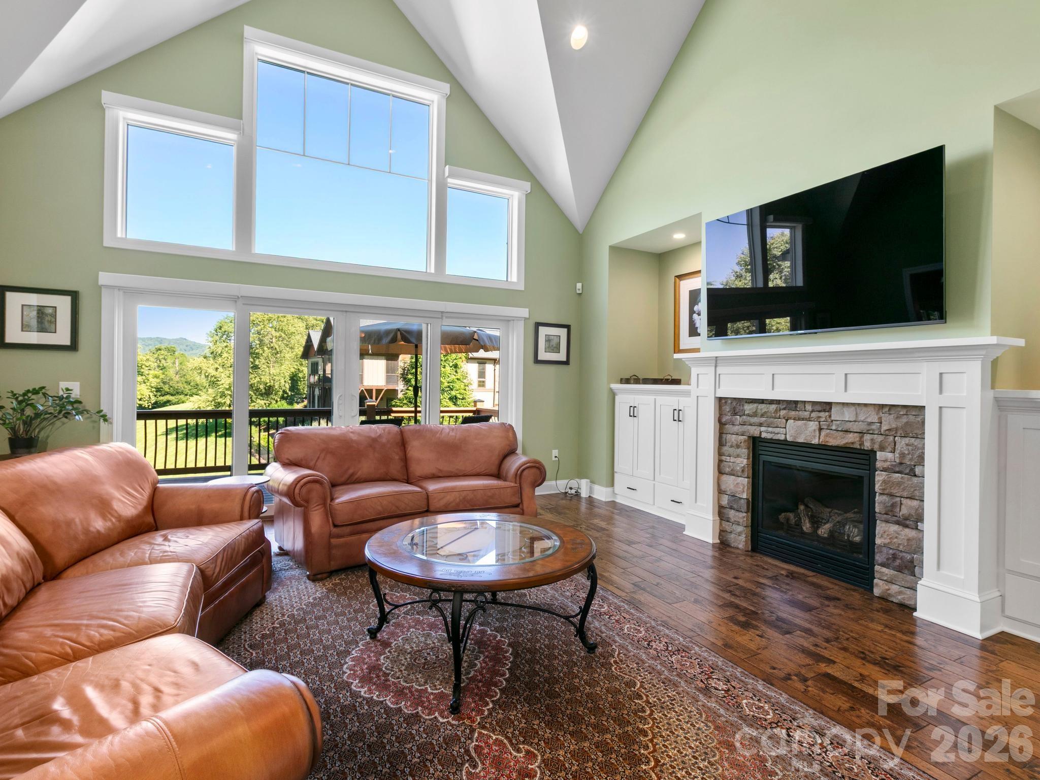 32 Lake Vista Drive — Fletcher