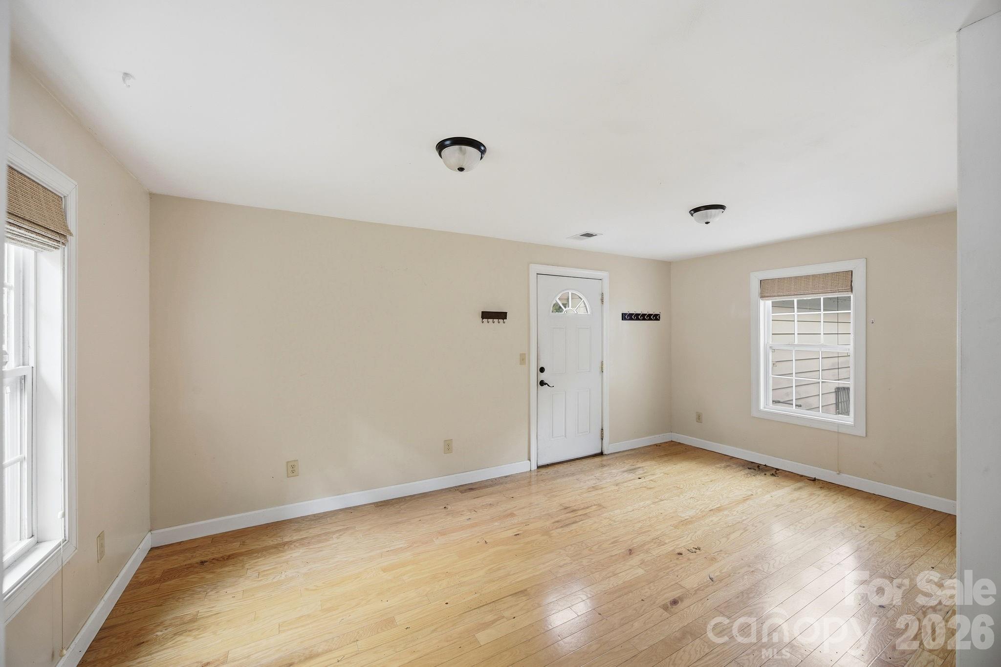 211 Sowers Ferry Road — Salisbury