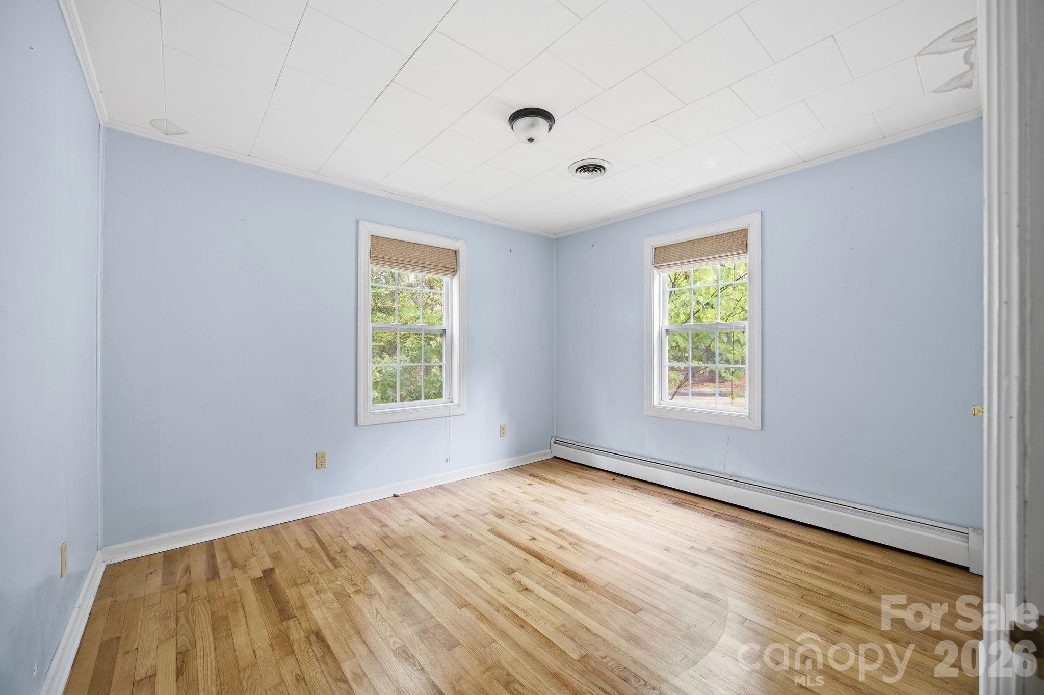 211 Sowers Ferry Road — Salisbury