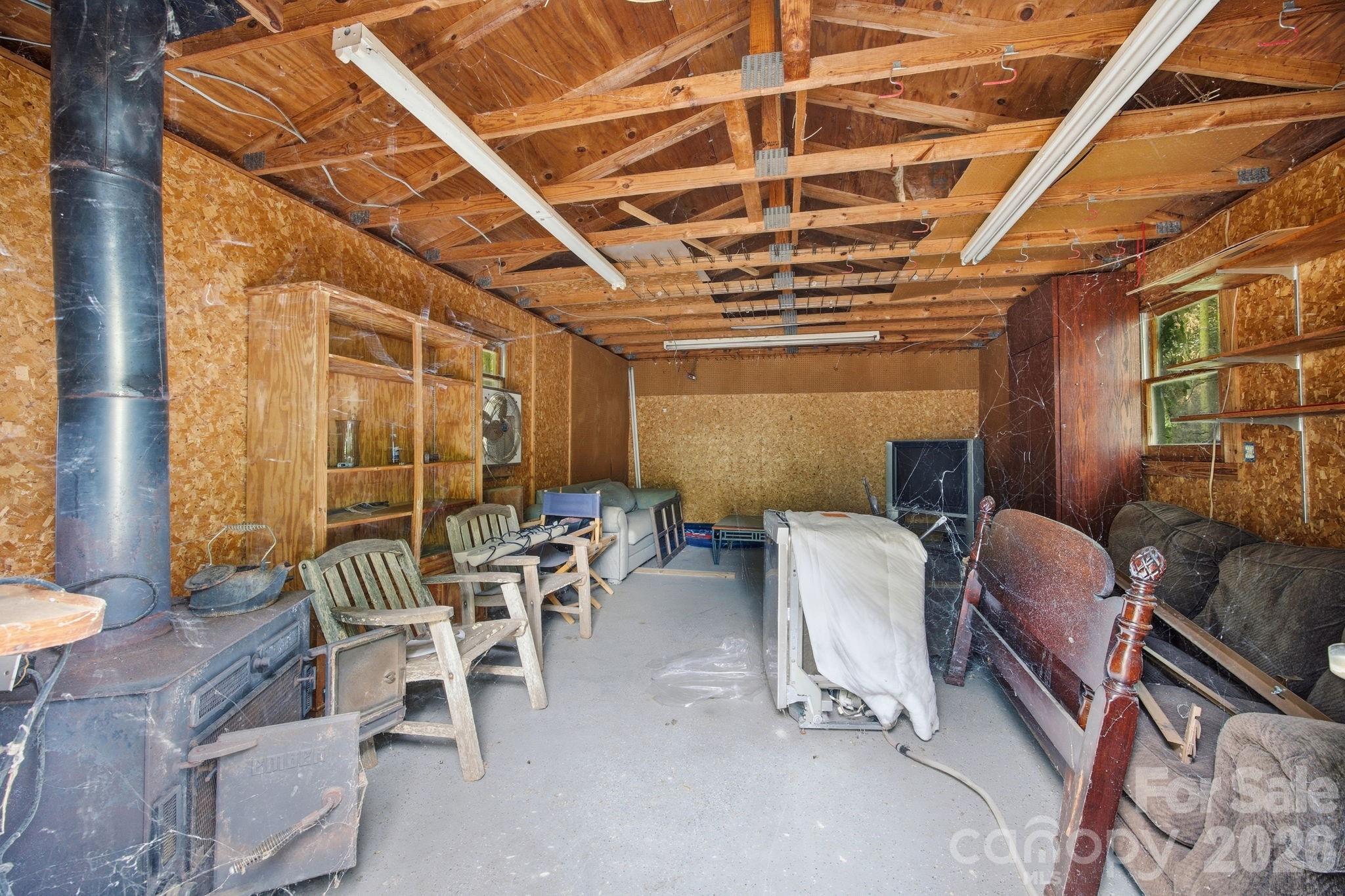 211 Sowers Ferry Road — Salisbury