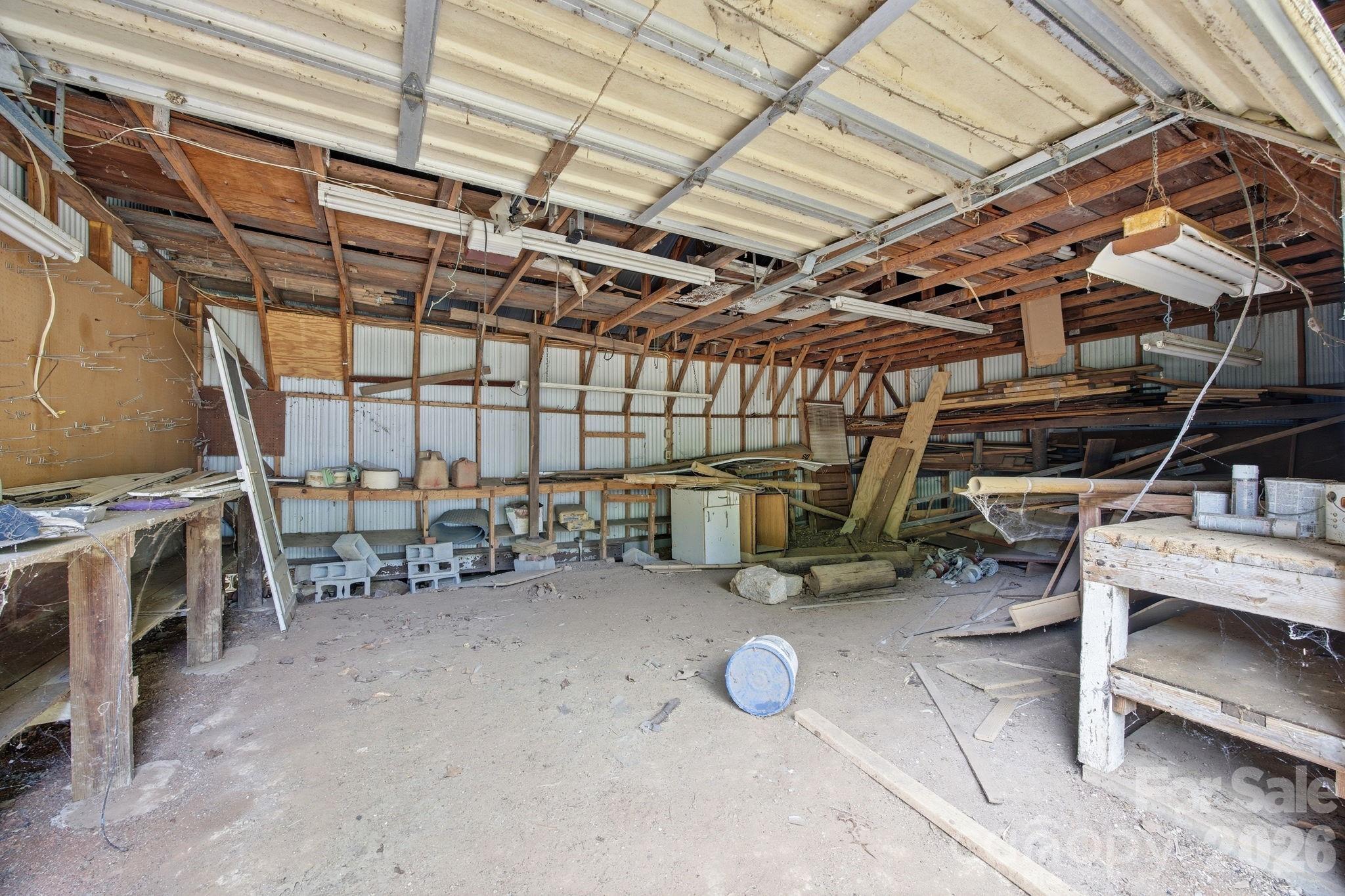 211 Sowers Ferry Road — Salisbury