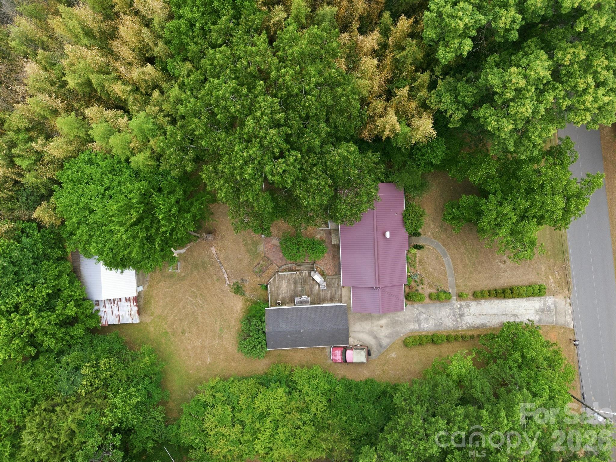 211 Sowers Ferry Road — Salisbury