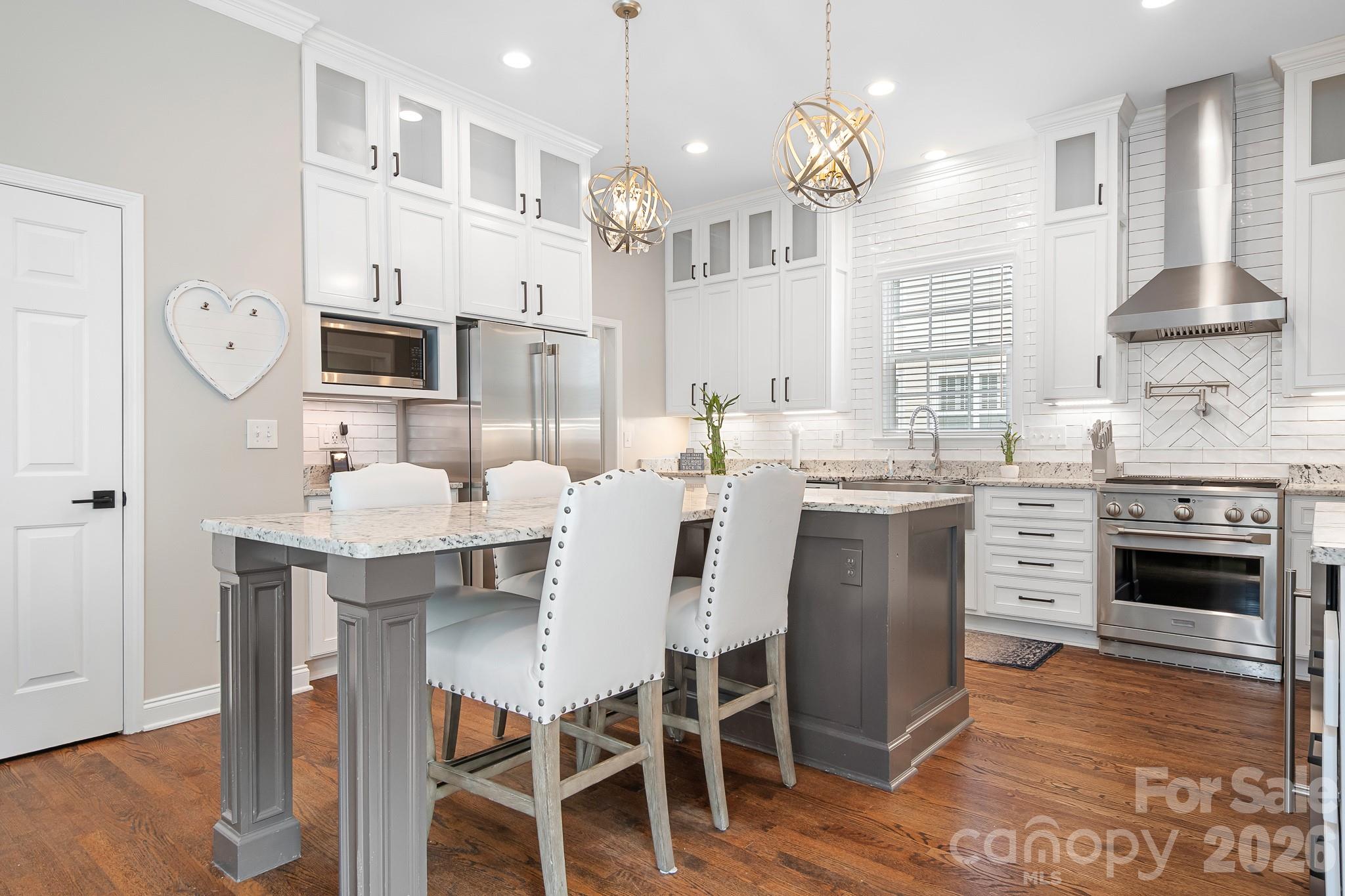 17028 Pennington Drive — Huntersville