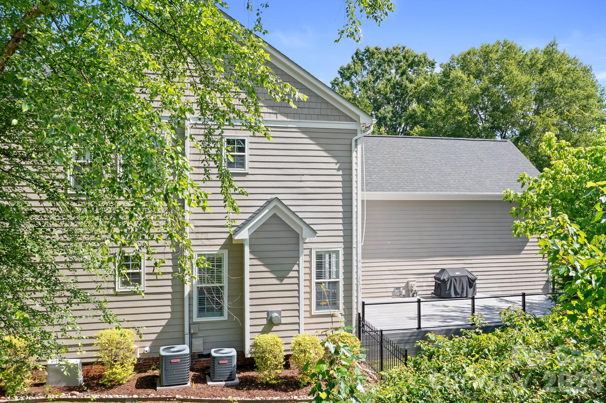 17028 Pennington Drive — Huntersville