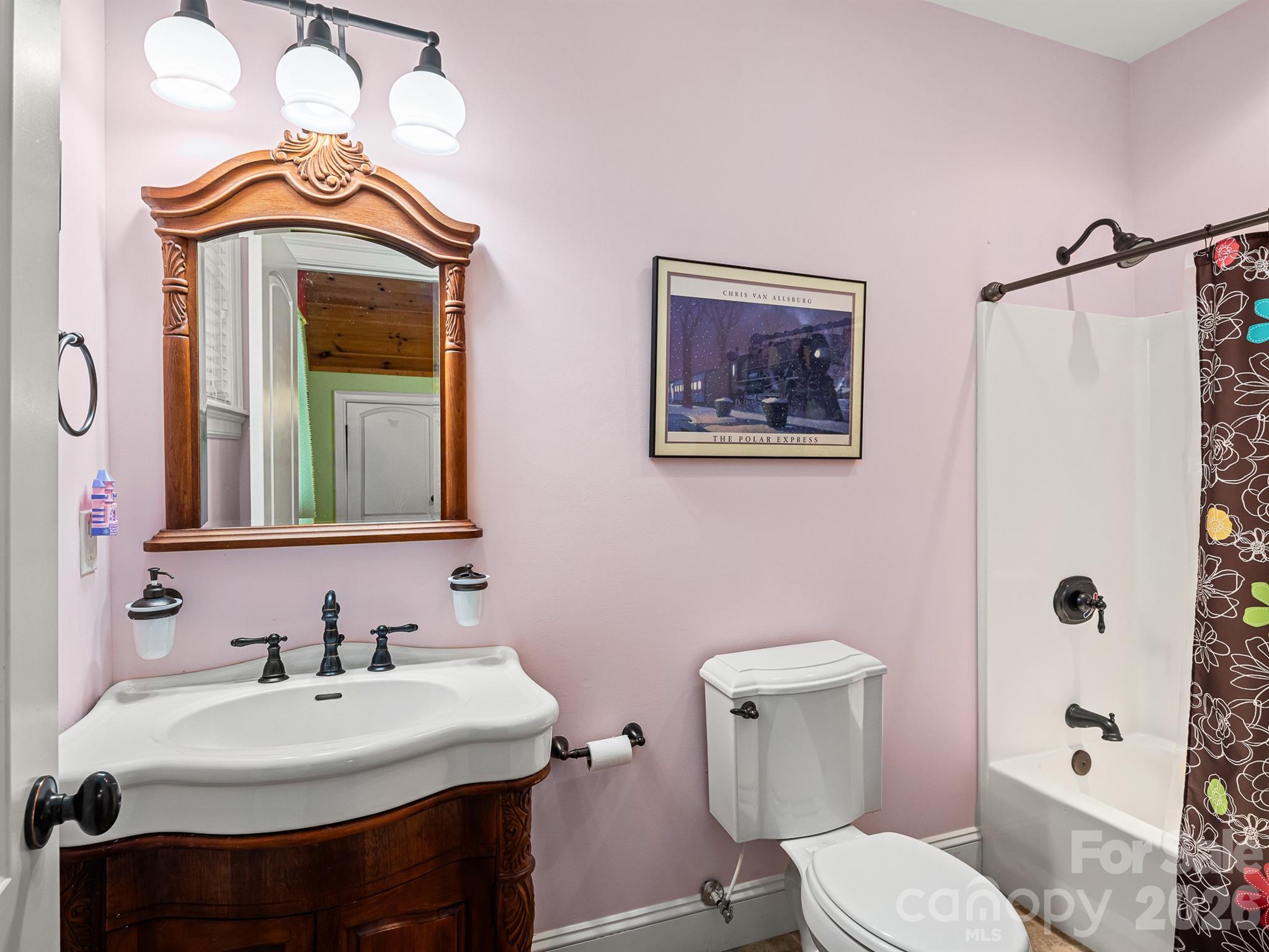 421 Purple Finch Court — Arden