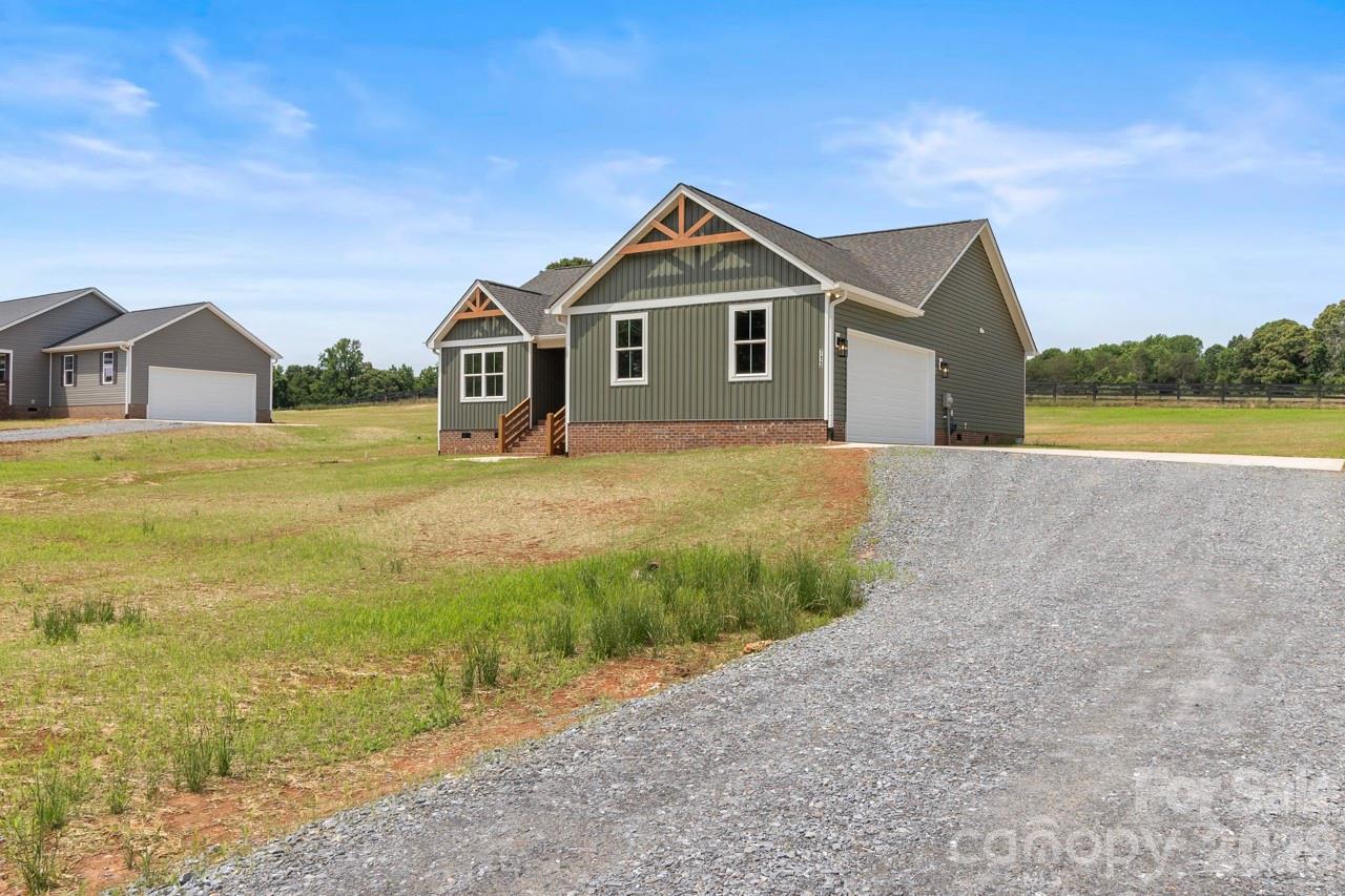 713 Alf Hoover Road — Lincolnton