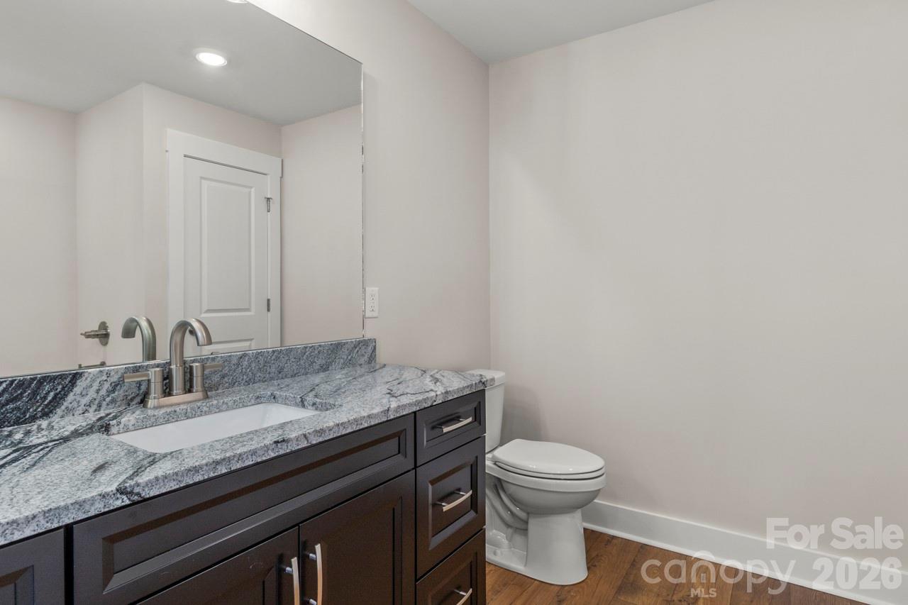 713 Alf Hoover Road — Lincolnton
