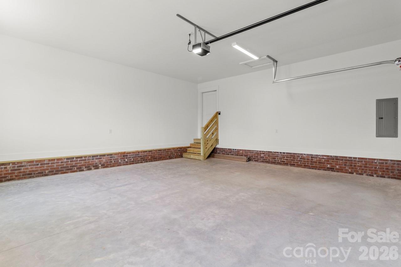 713 Alf Hoover Road — Lincolnton