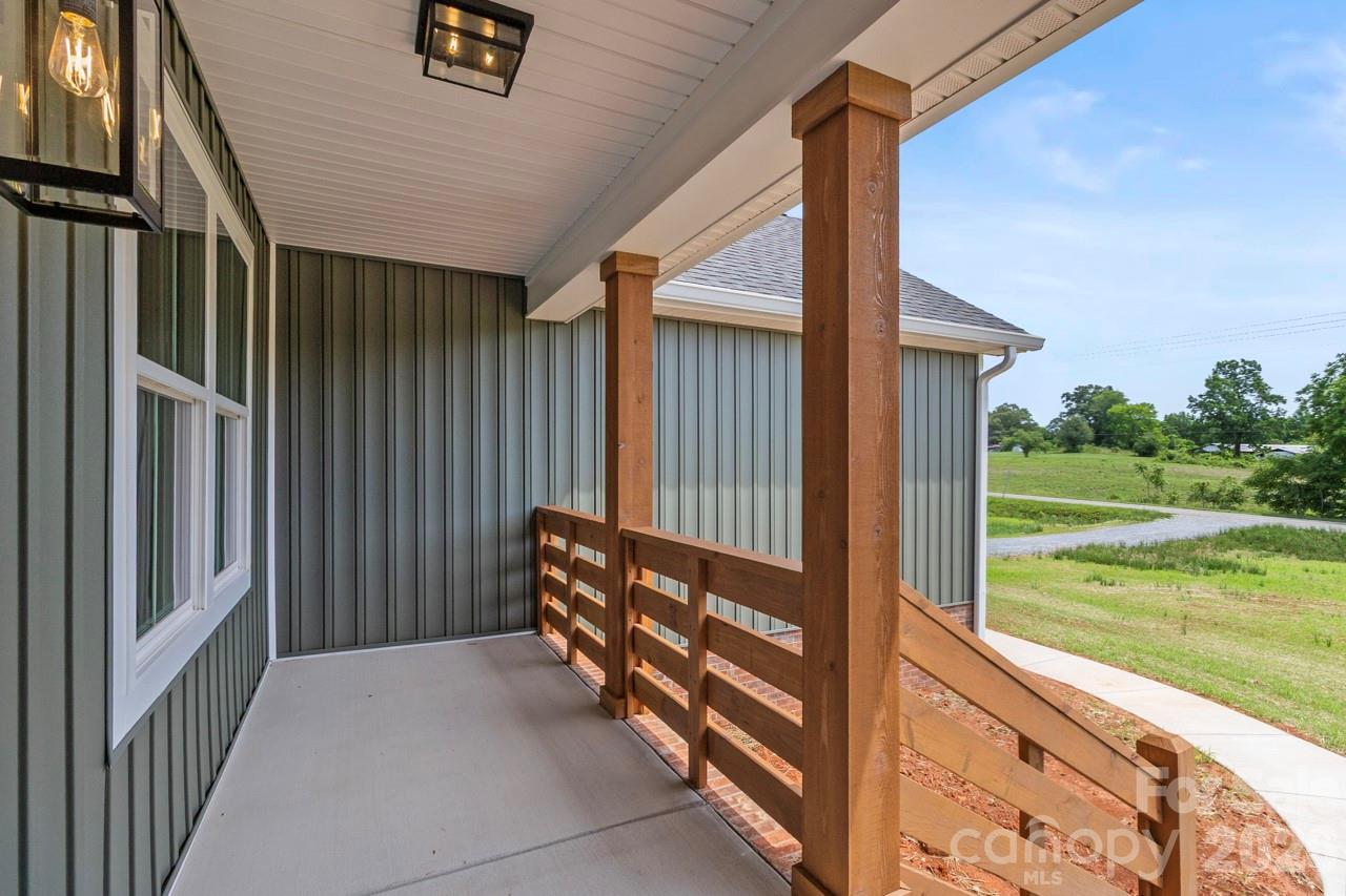 713 Alf Hoover Road — Lincolnton