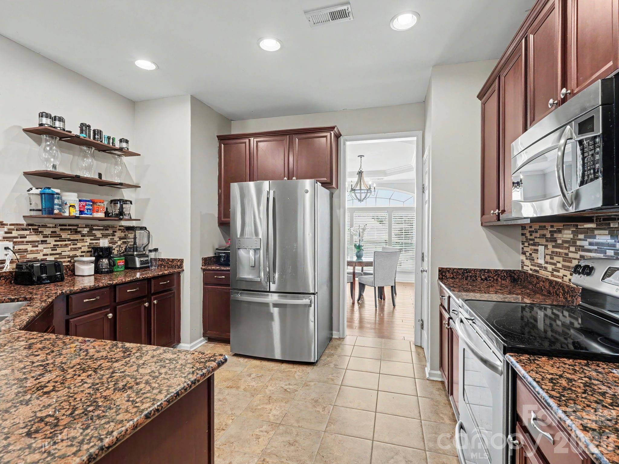 305 Hydrangea Drive — Clover