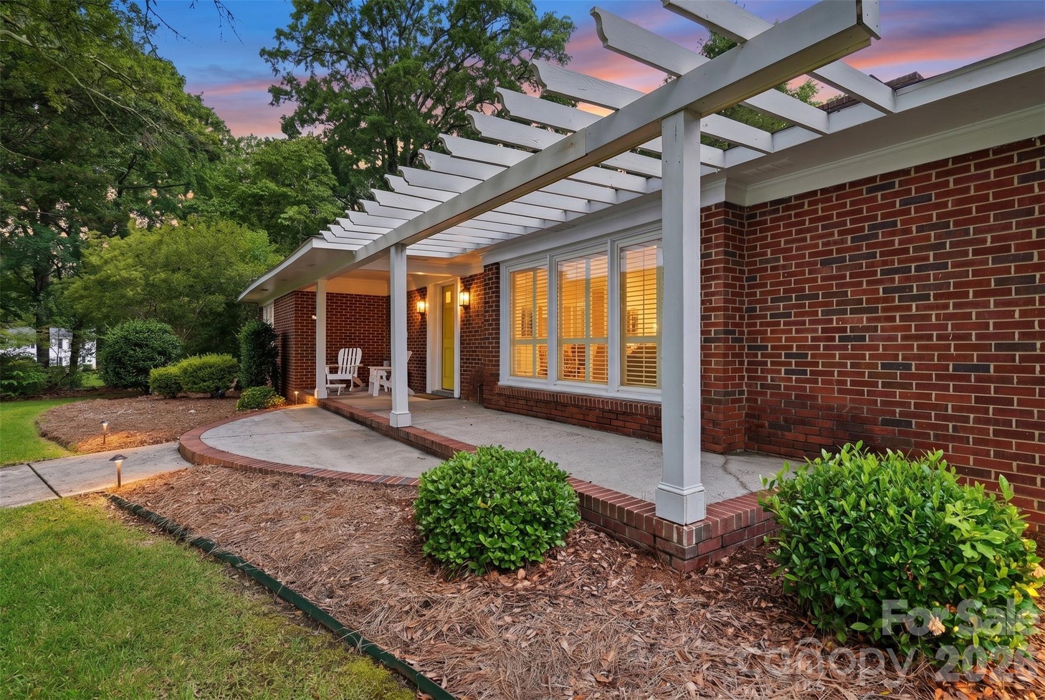 615 Rutledge Avenue — Rock Hill