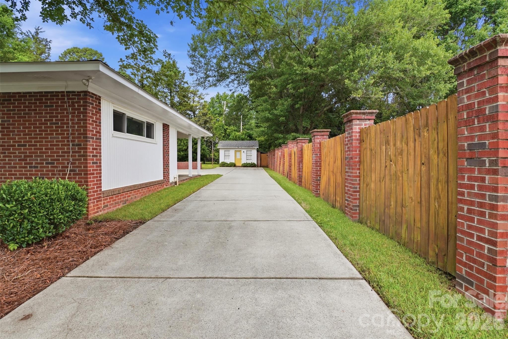 615 Rutledge Avenue — Rock Hill