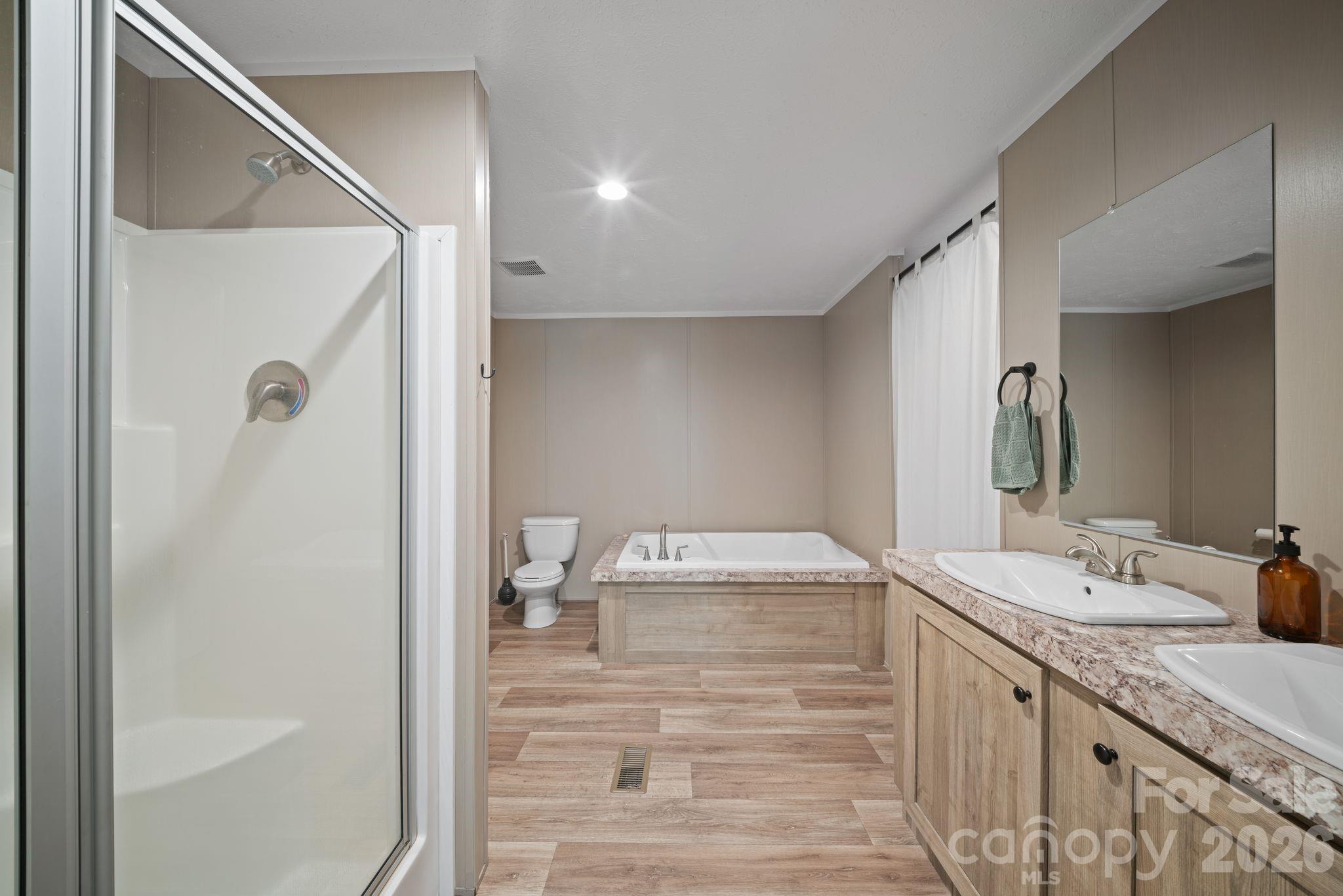151 Field Sparrow Lane — Hendersonville