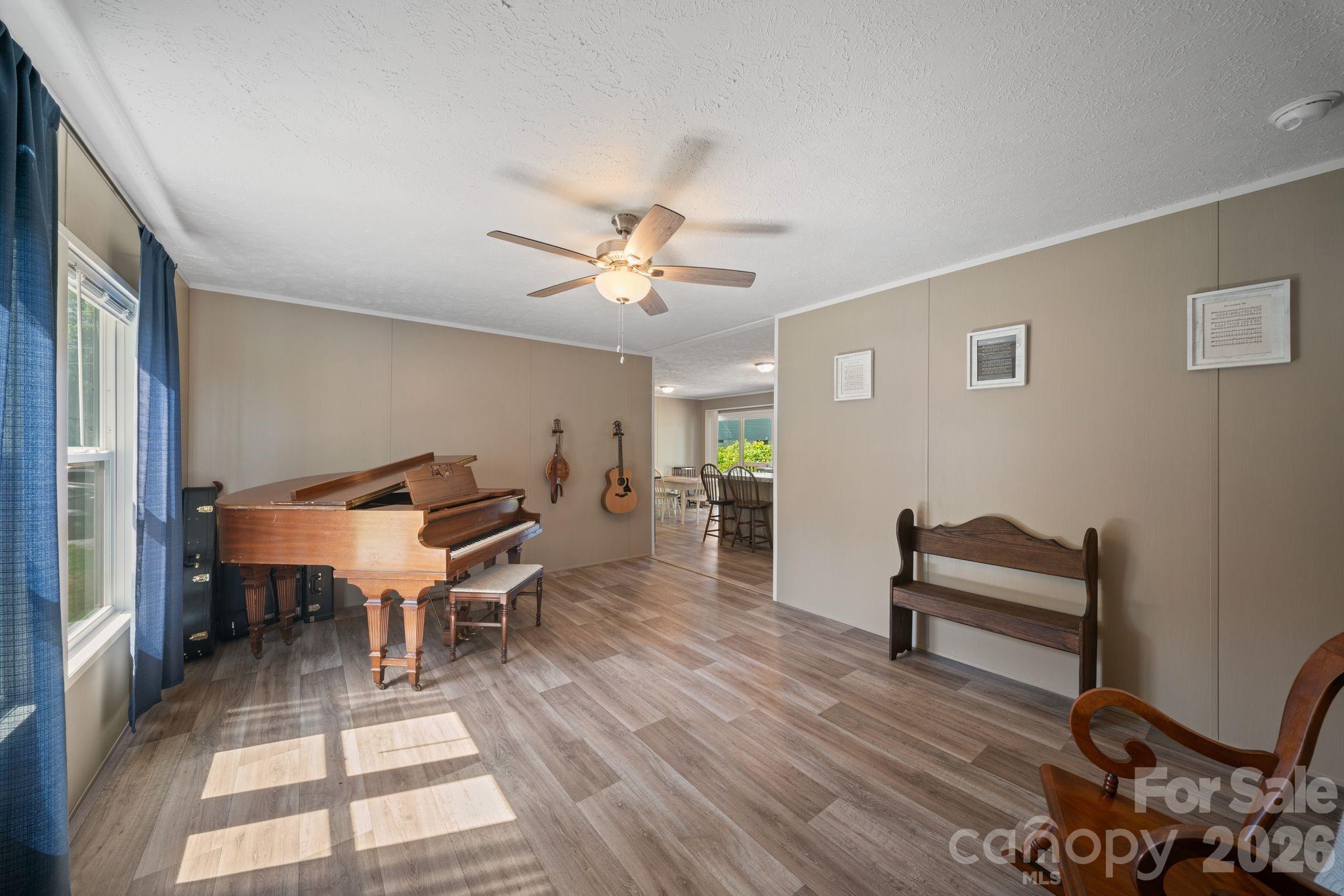 151 Field Sparrow Lane — Hendersonville