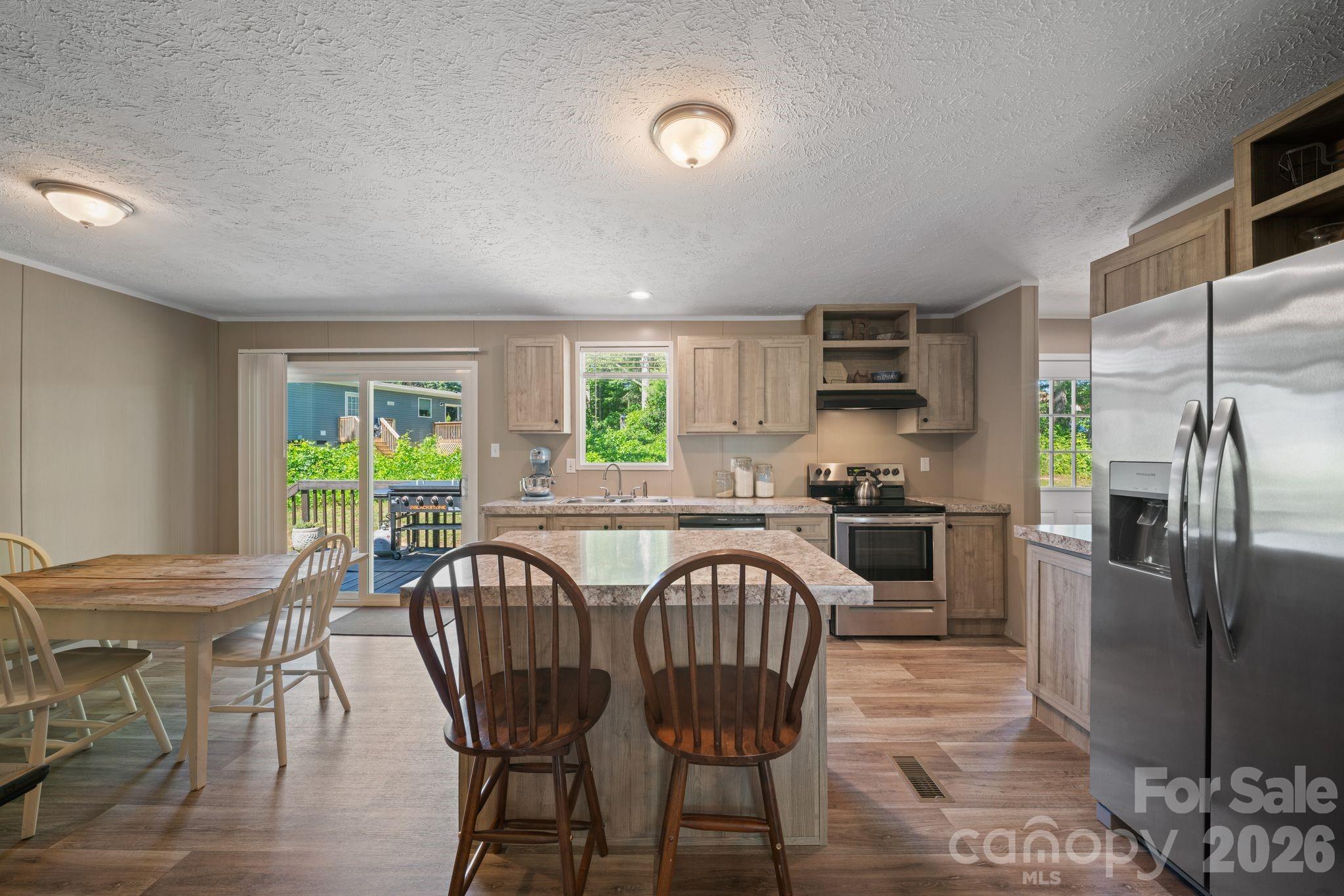 151 Field Sparrow Lane — Hendersonville
