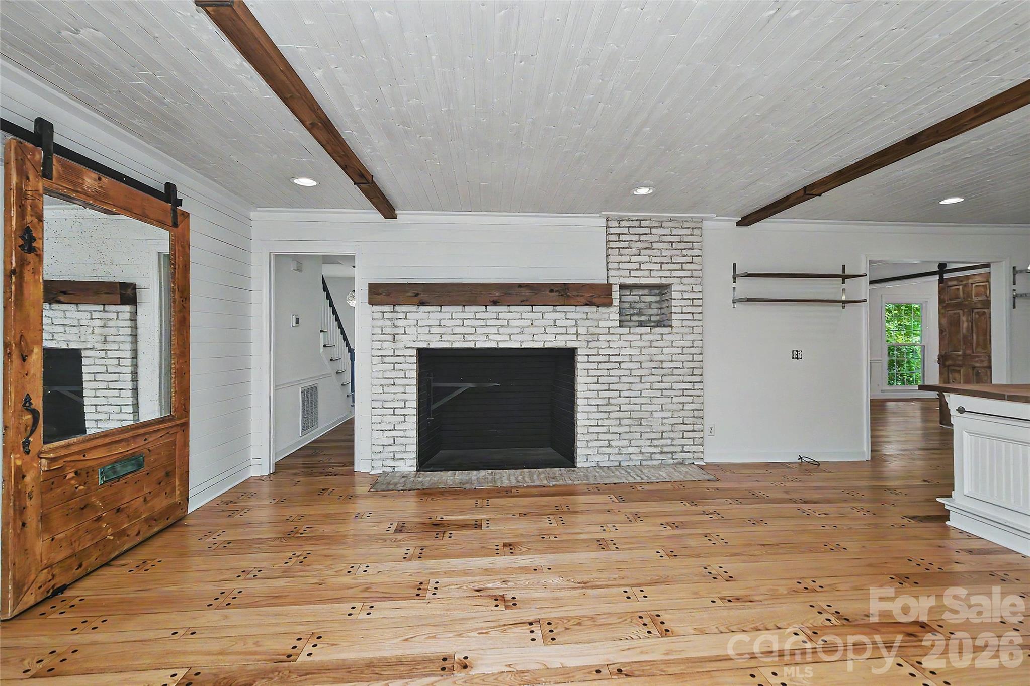 6117 Cherry Tree Lane — Charlotte