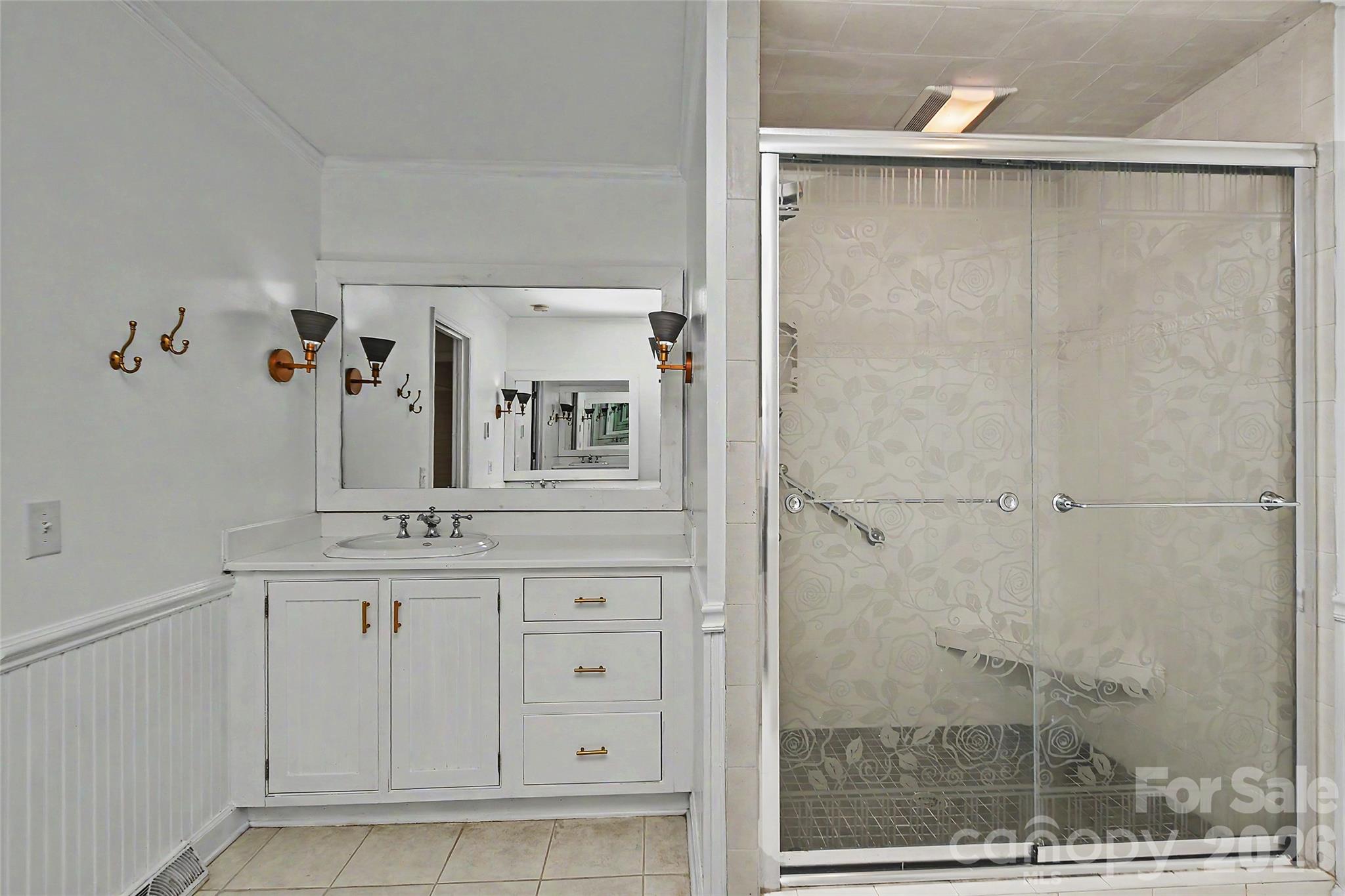 6117 Cherry Tree Lane — Charlotte