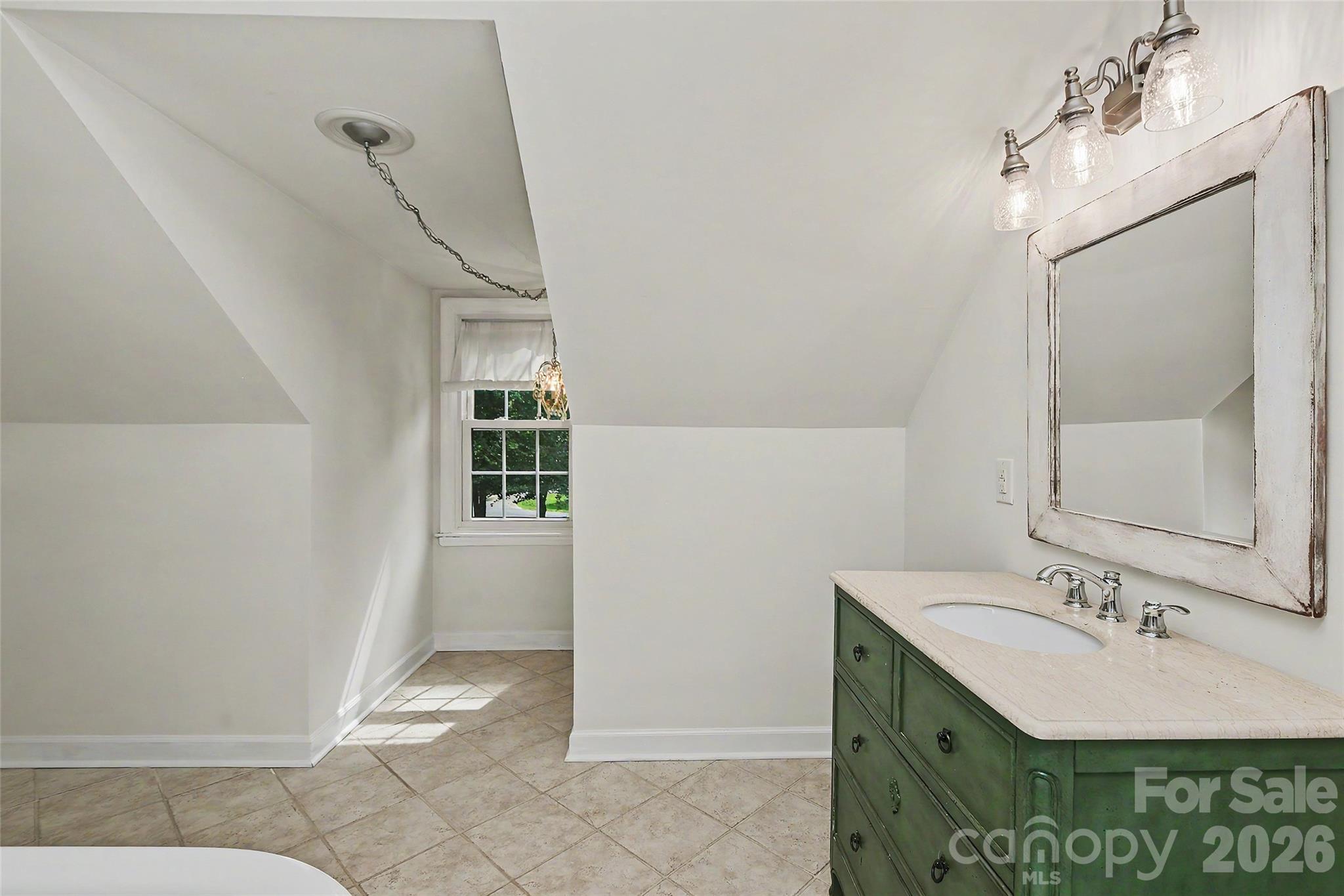 6117 Cherry Tree Lane — Charlotte