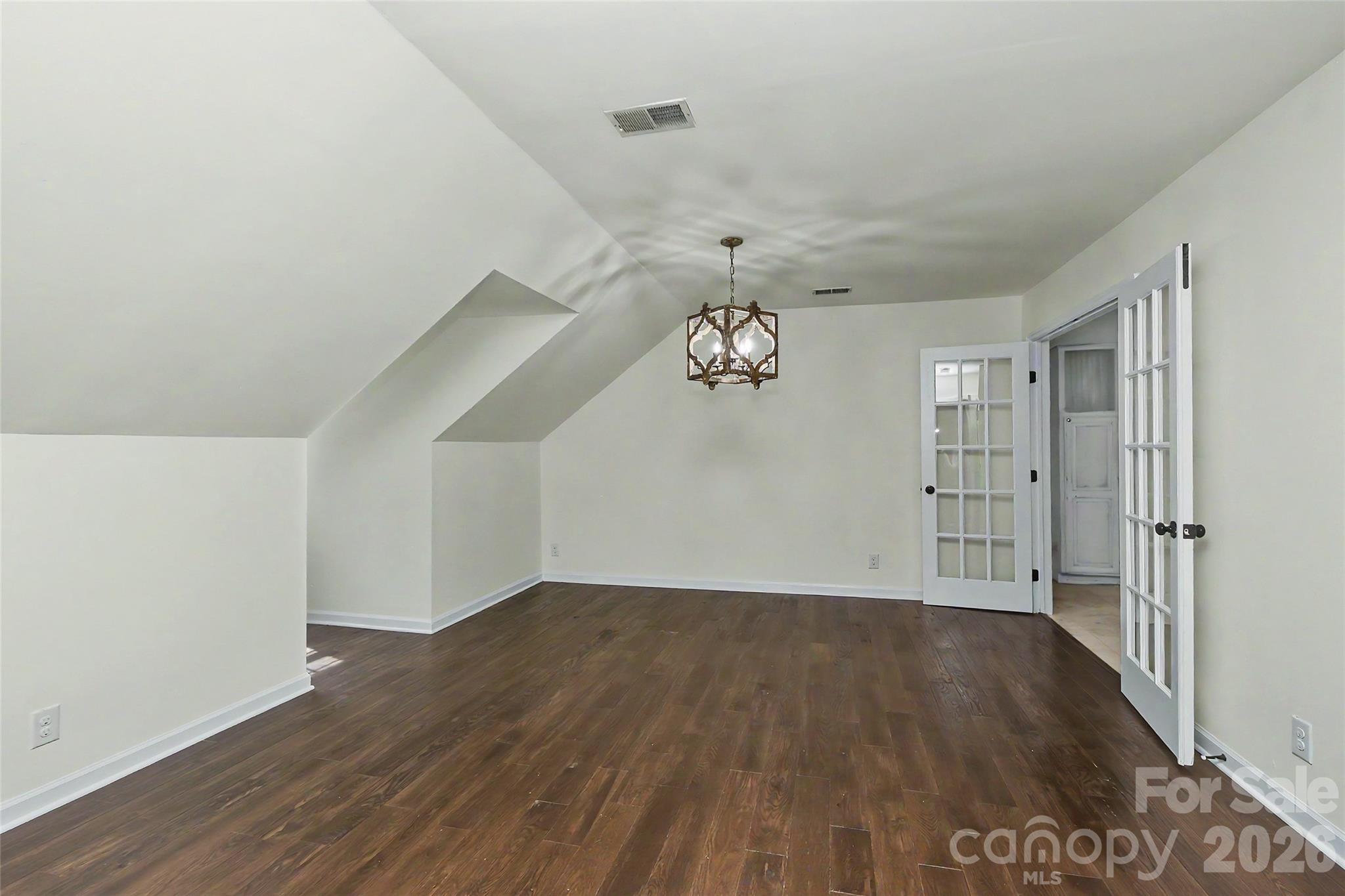 6117 Cherry Tree Lane — Charlotte