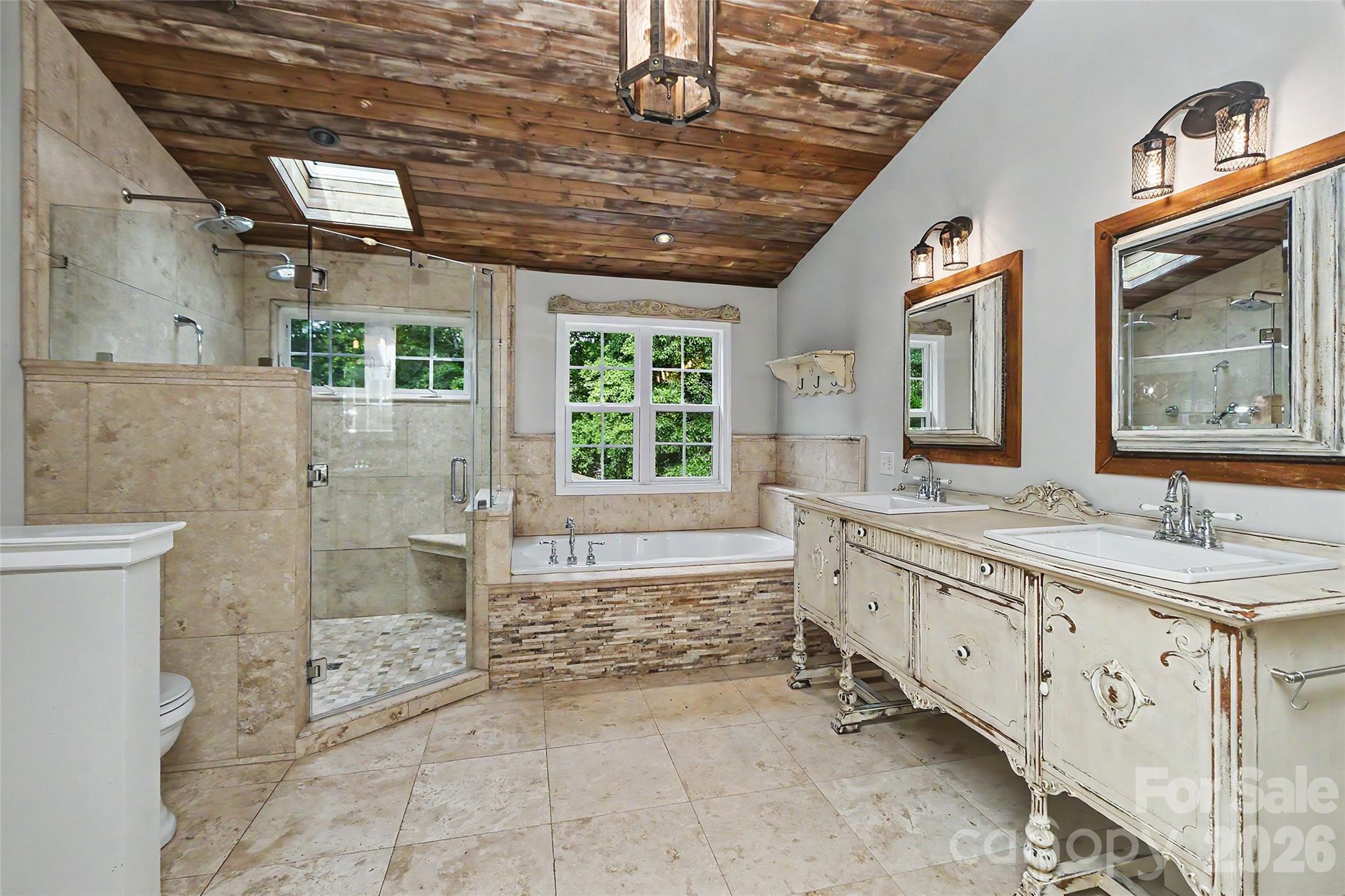 6117 Cherry Tree Lane — Charlotte